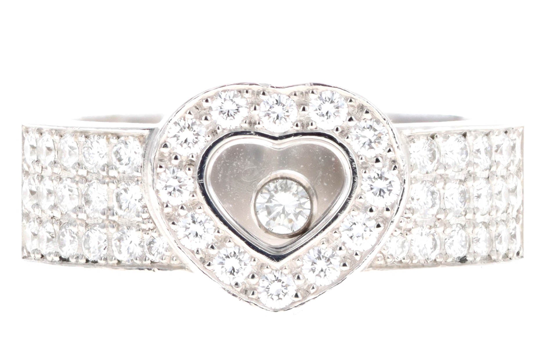 Chopard 18K White Gold Happy Diamonds Heart Ring - Queen May