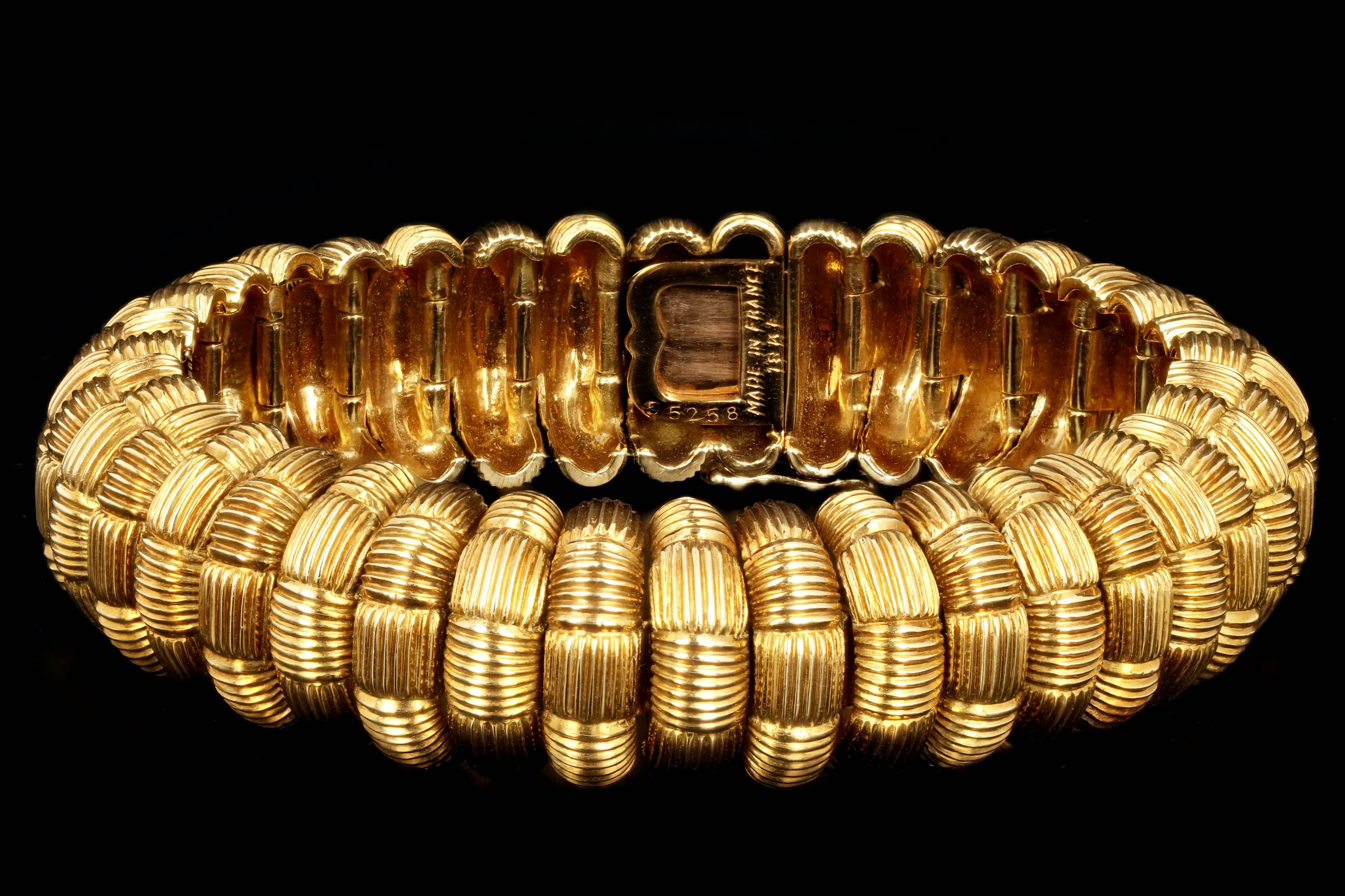 Vintage 18K Yellow Gold French Bracelet - Queen May