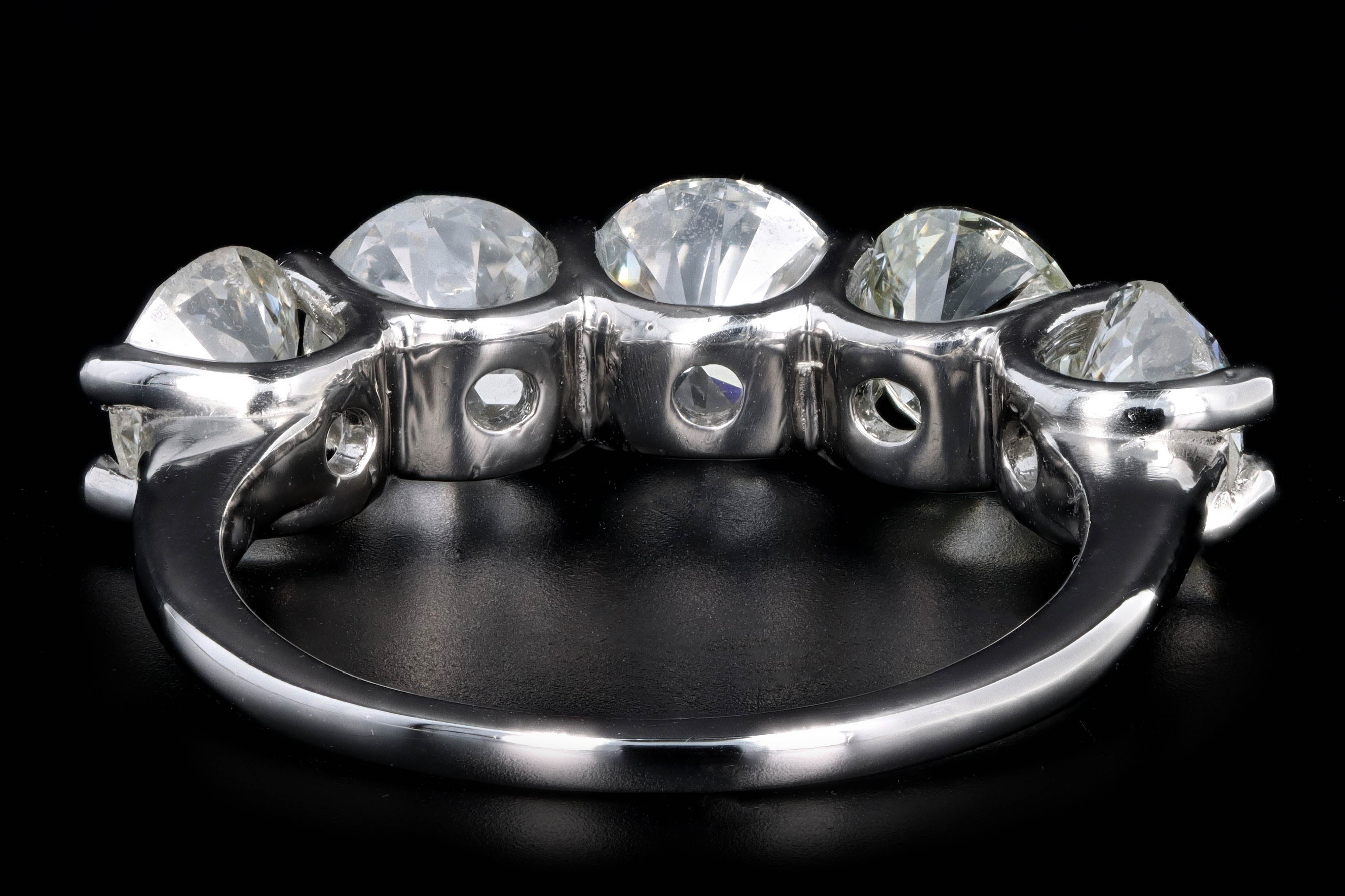New Platinum 3.80 Carat Round Brilliant Cut Diamond 5 Stone Ring - Queen May