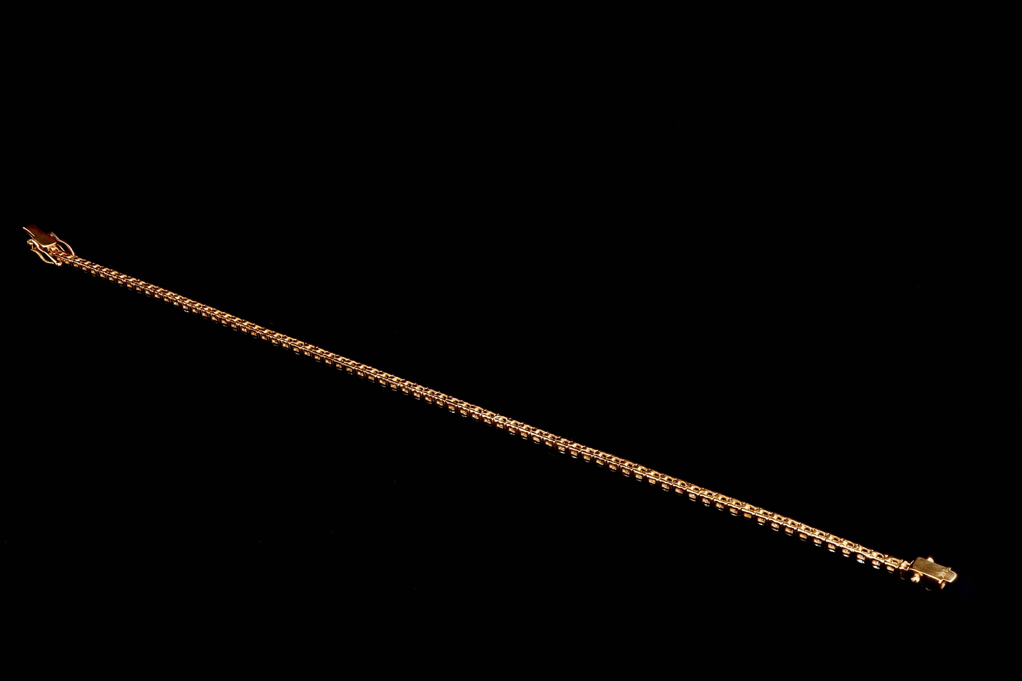 14K Gold 2.8 Carat Round Brilliant Cut Diamond Tennis Bracelet - Queen May