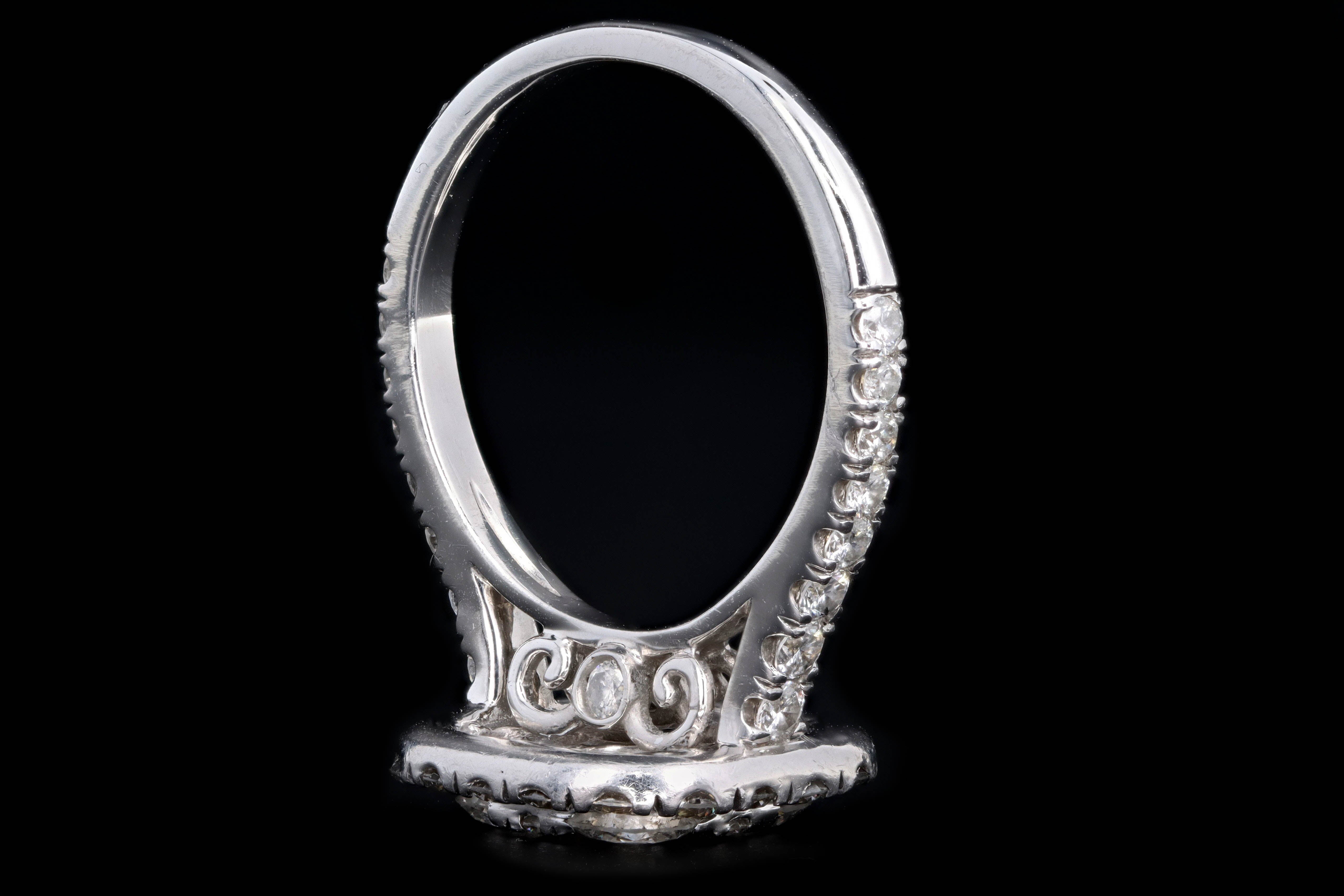 Modern 14K White Gold 2 Carat Round Brilliant Cut Diamond Cluster Ring - Queen May