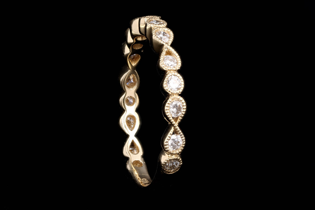 14K Yellow Gold .41 Carat Round Brilliant Diamond Band - Queen May