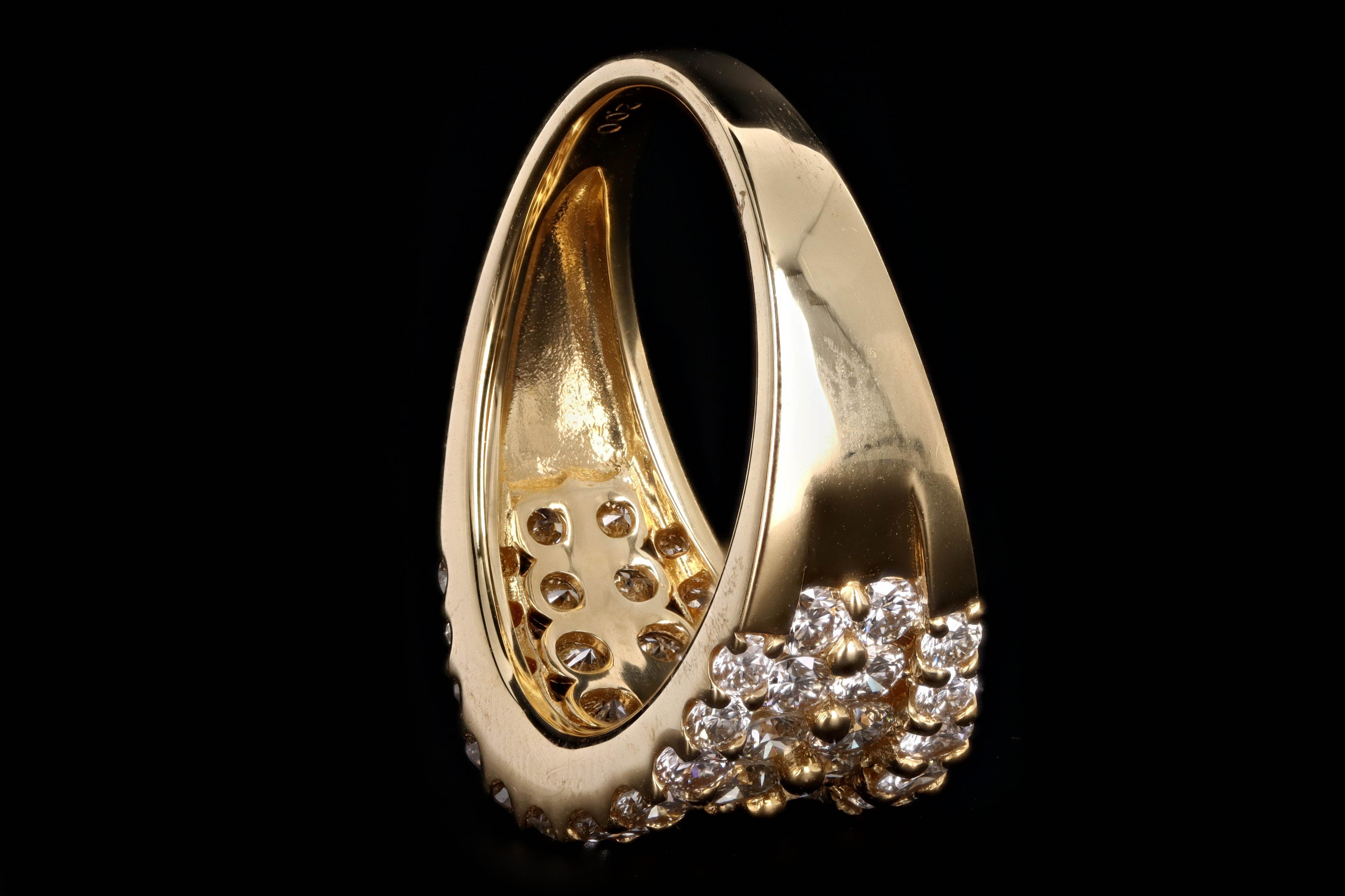 Modern 18K Yellow Gold 2.00 Carat Round Brilliant Diamond Ring - Queen May