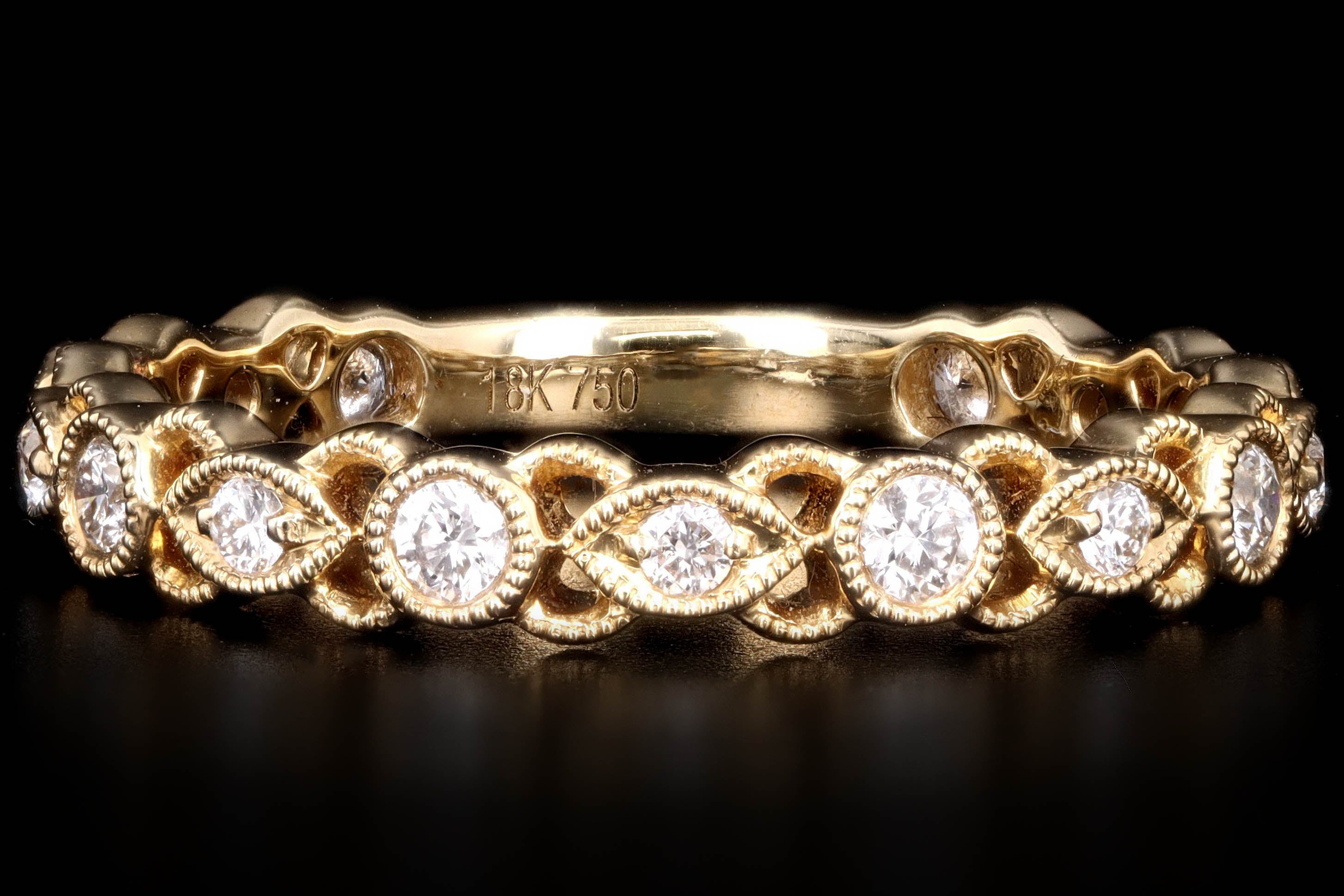 18K Yellow Gold .34 Carat Round Brilliant Cut Diamond Band - Queen May