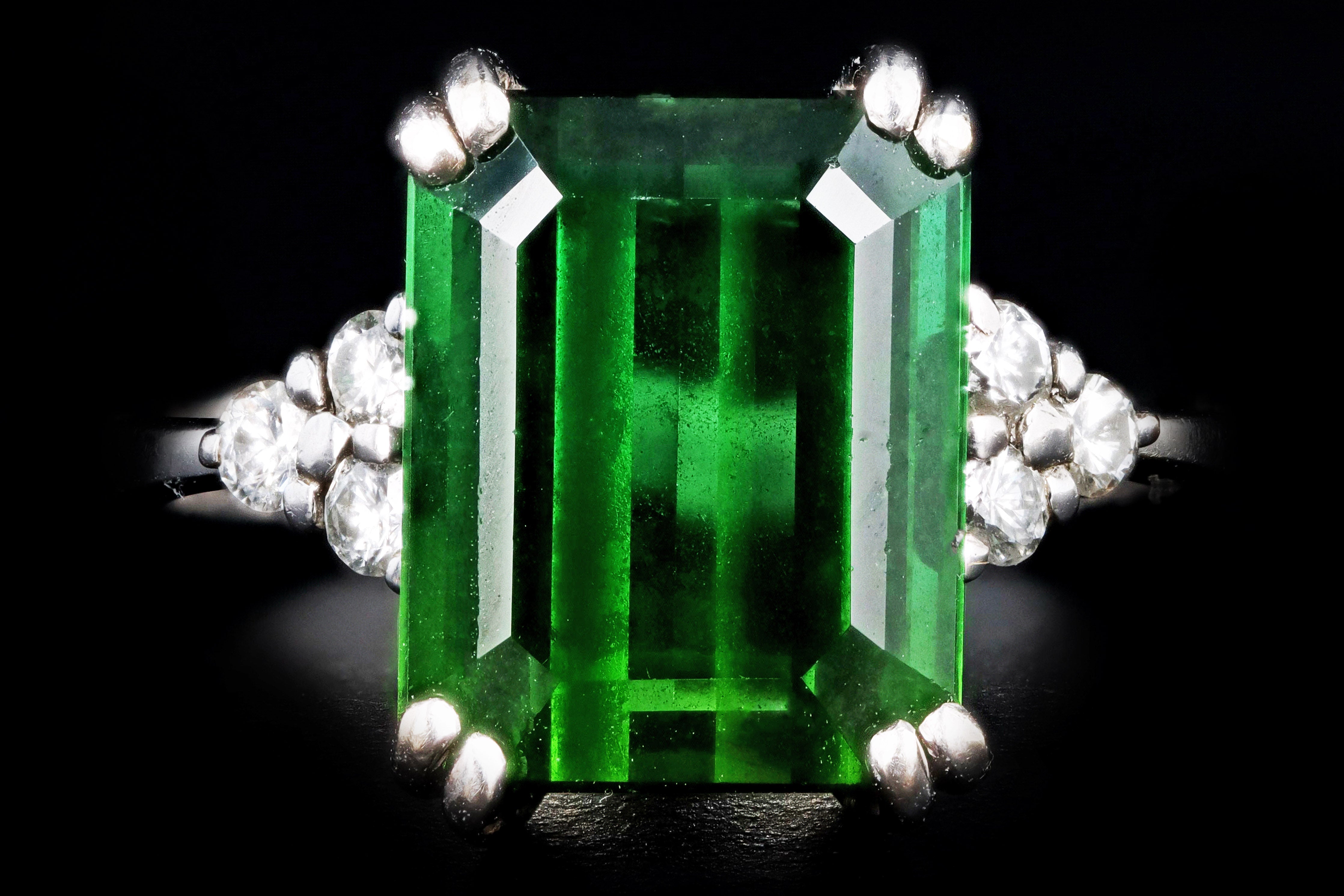 Modern 18K White Gold 4.05 Carat Emerald Cut Green Tourmaline & Diamond Ring - Queen May