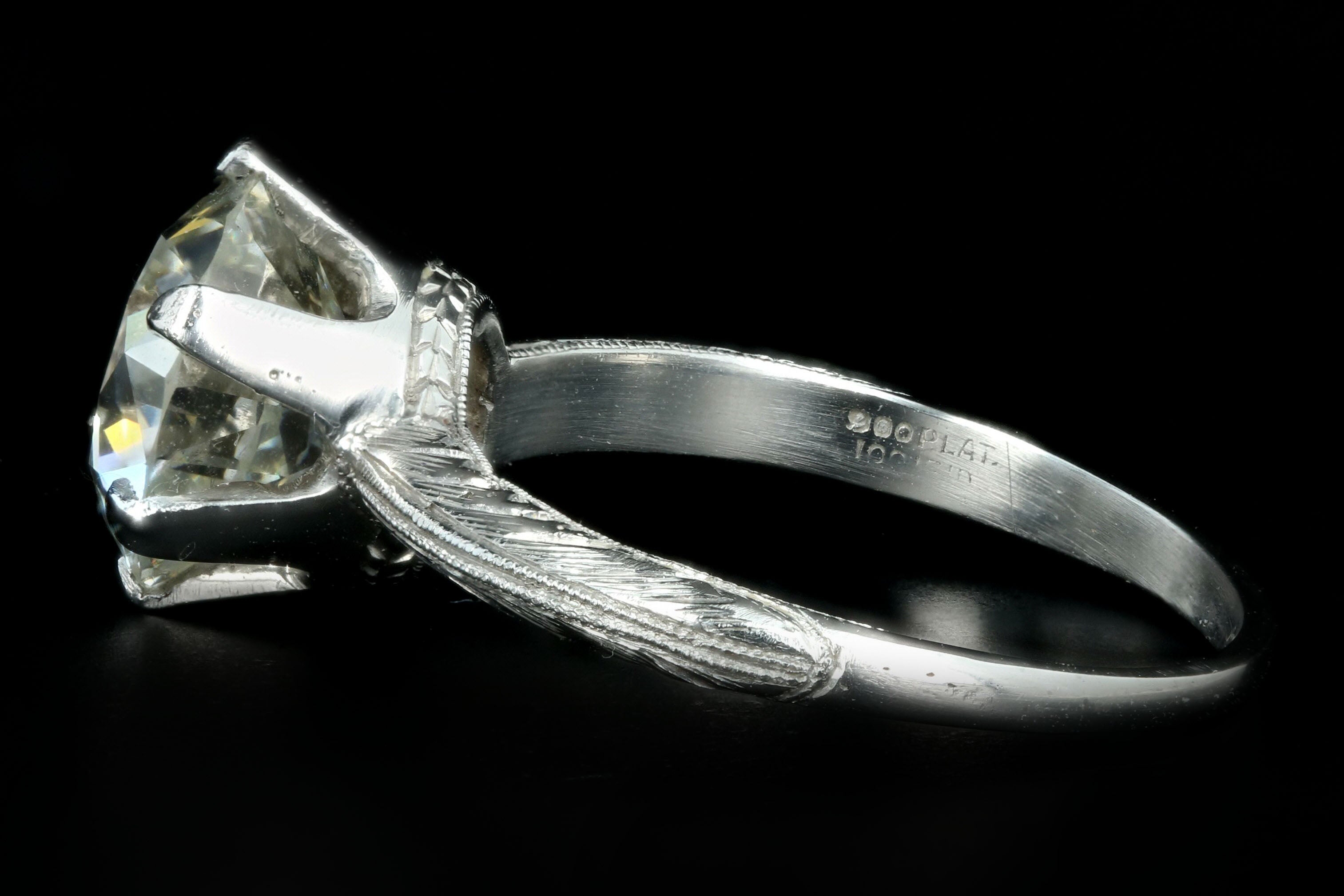 Art Deco Platinum 2.86 Carat Old European Cut Diamond Engagement Ring GIA Certified - Queen May