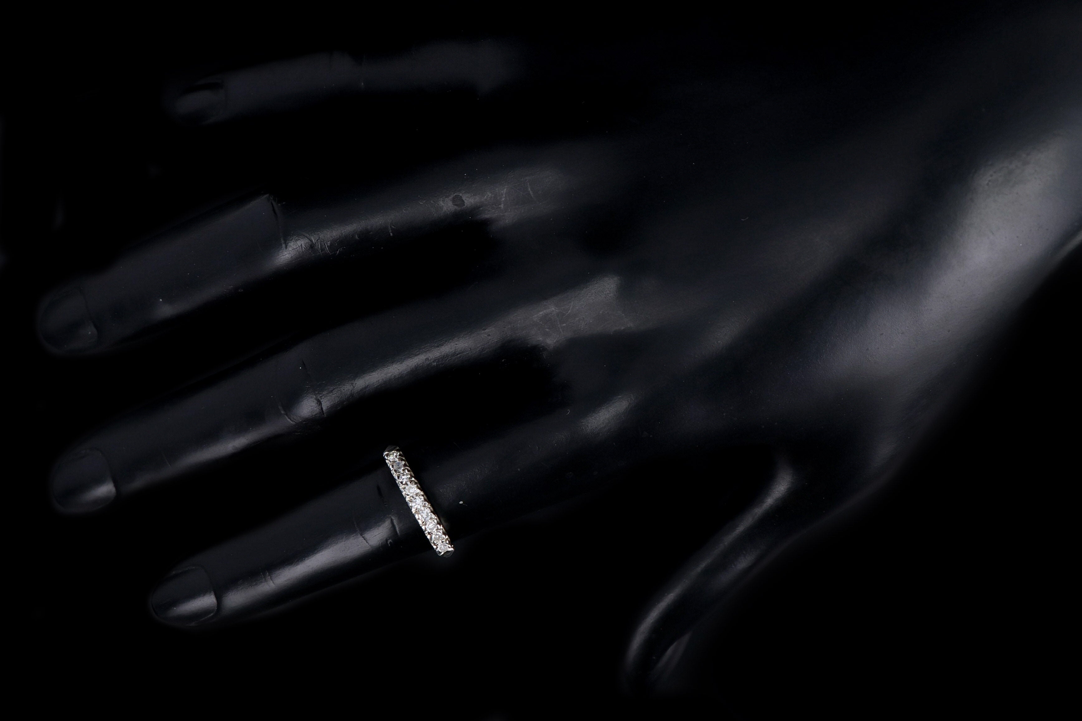 Vintage 14K White Gold .25 Carat Total Weight Diamond Wedding Band - Queen May