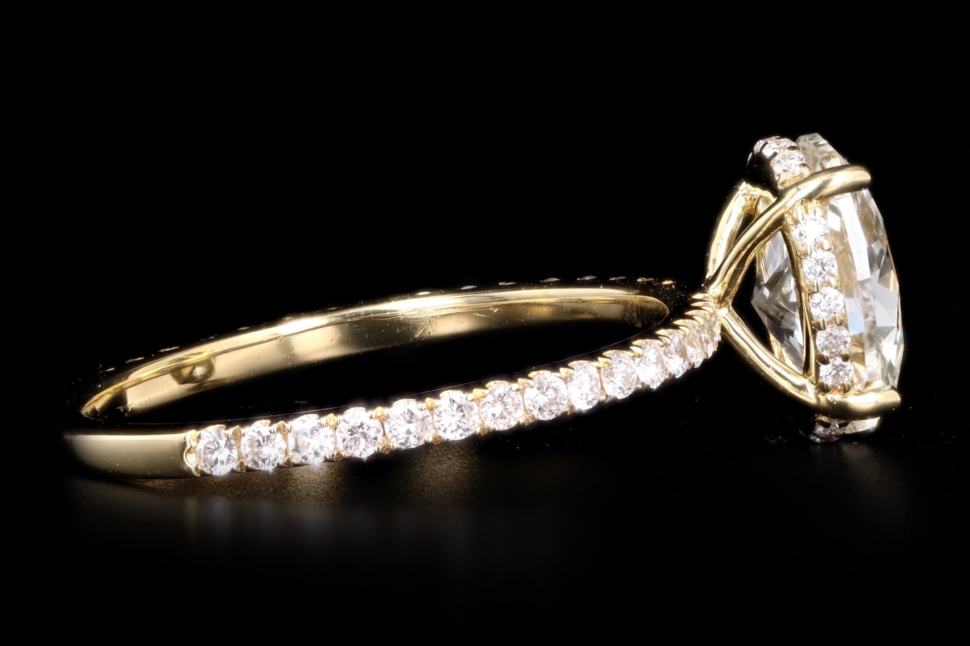 New 18K Yellow Gold 1.50 Carat Oval Cut Diamond Ring GIA Certified - Queen May