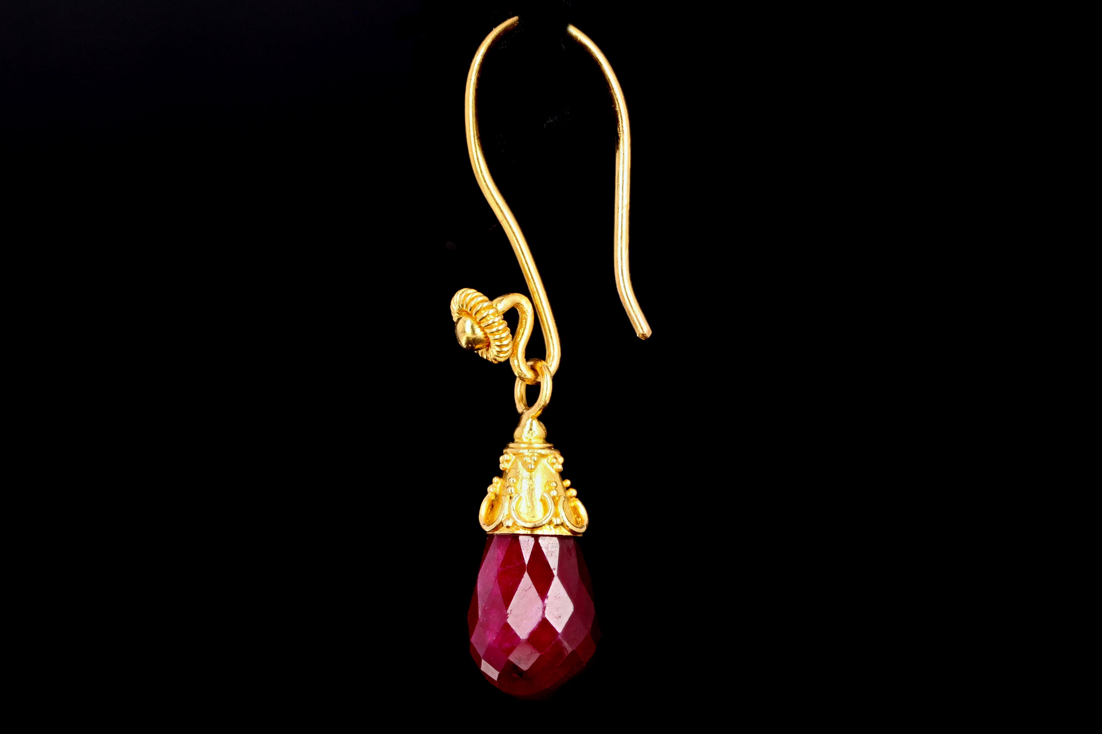 Vintage 22K Yellow Gold Briolette Cut Natural Ruby Drop Earrings - Queen May