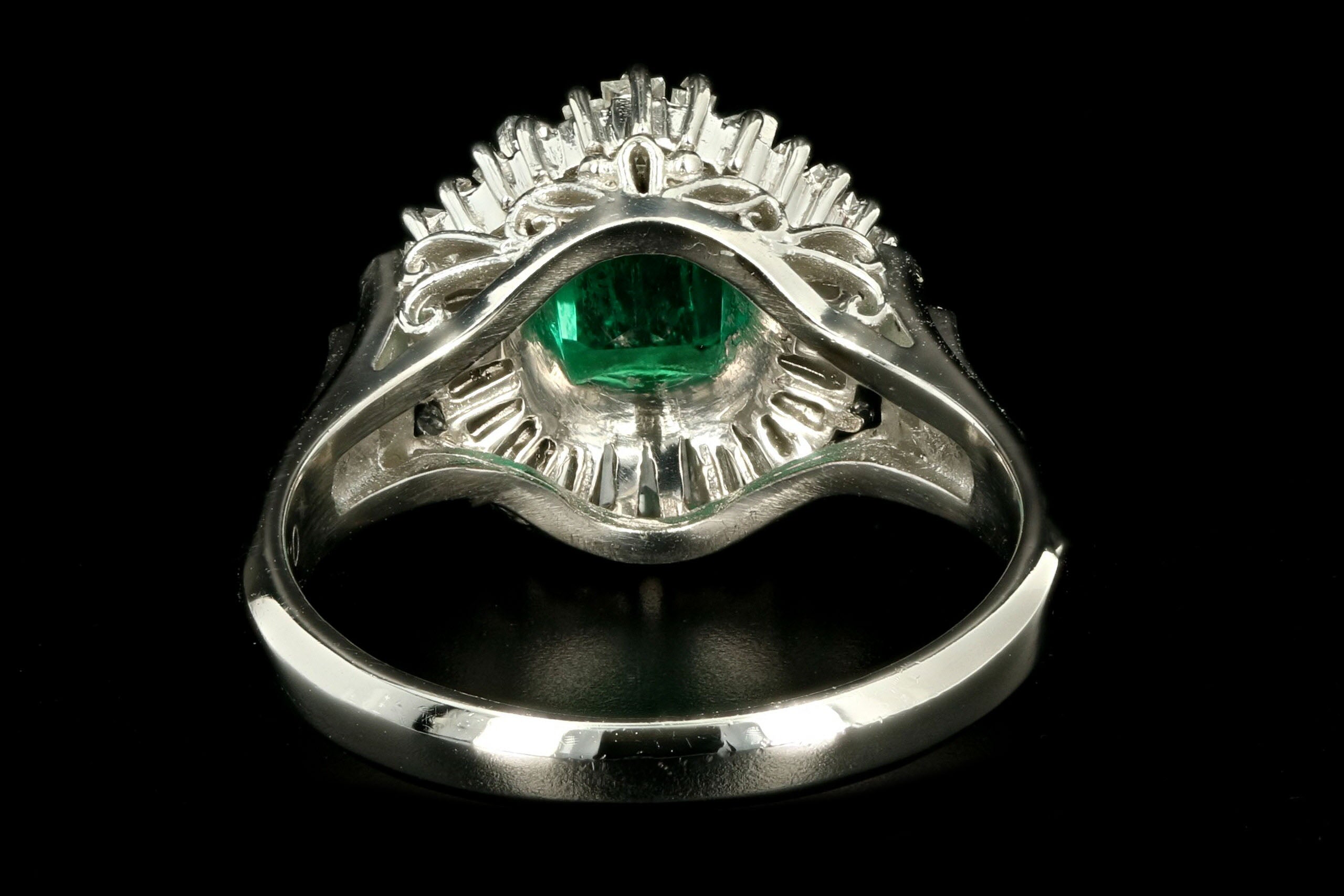 Retro Platinum .74 Carat Natural Emerald & Diamond Ballerina Ring - Queen May
