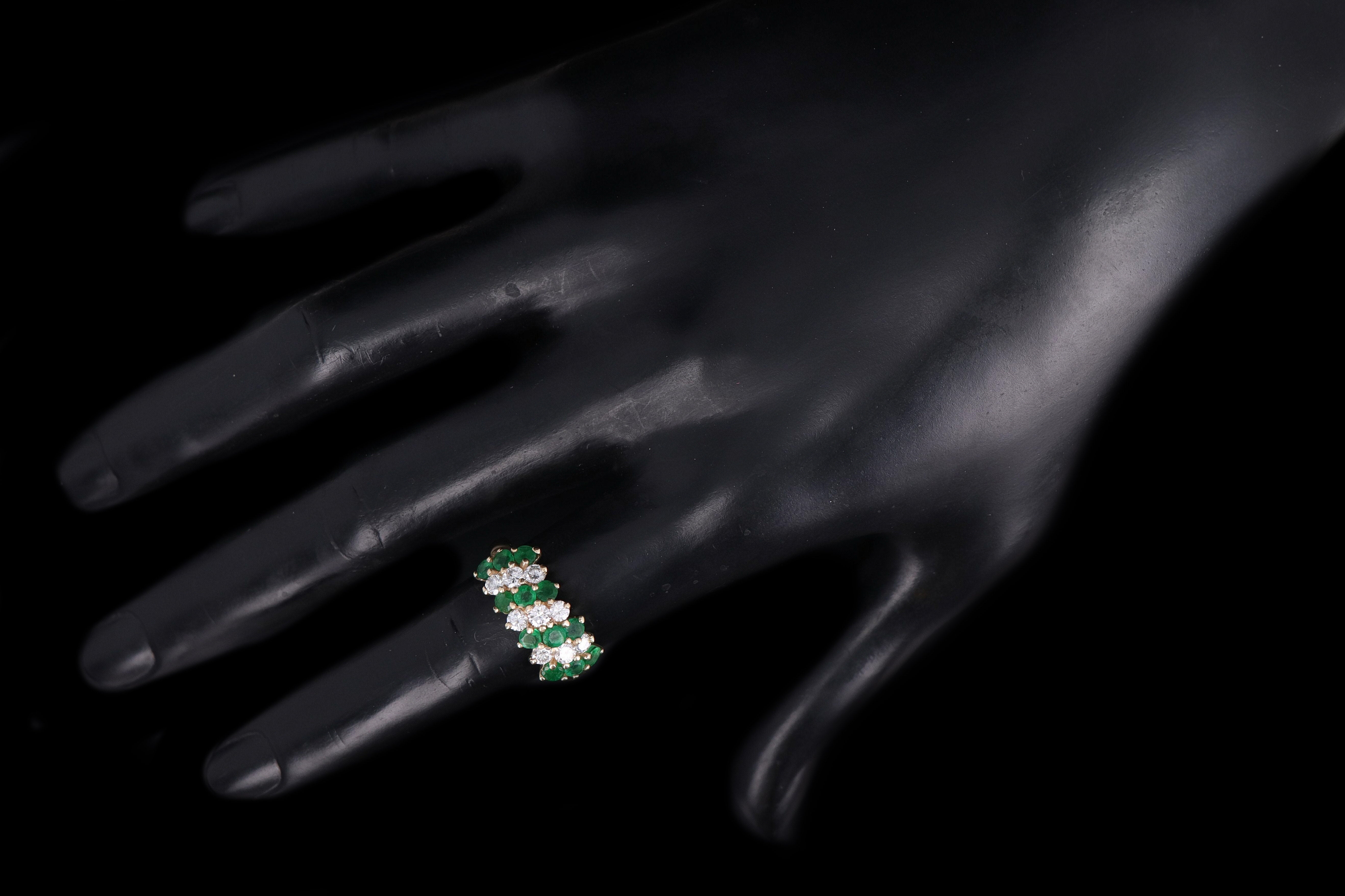 Vintage 14K Yellow Gold Round Brilliant Diamond & Emerald Ring - Queen May