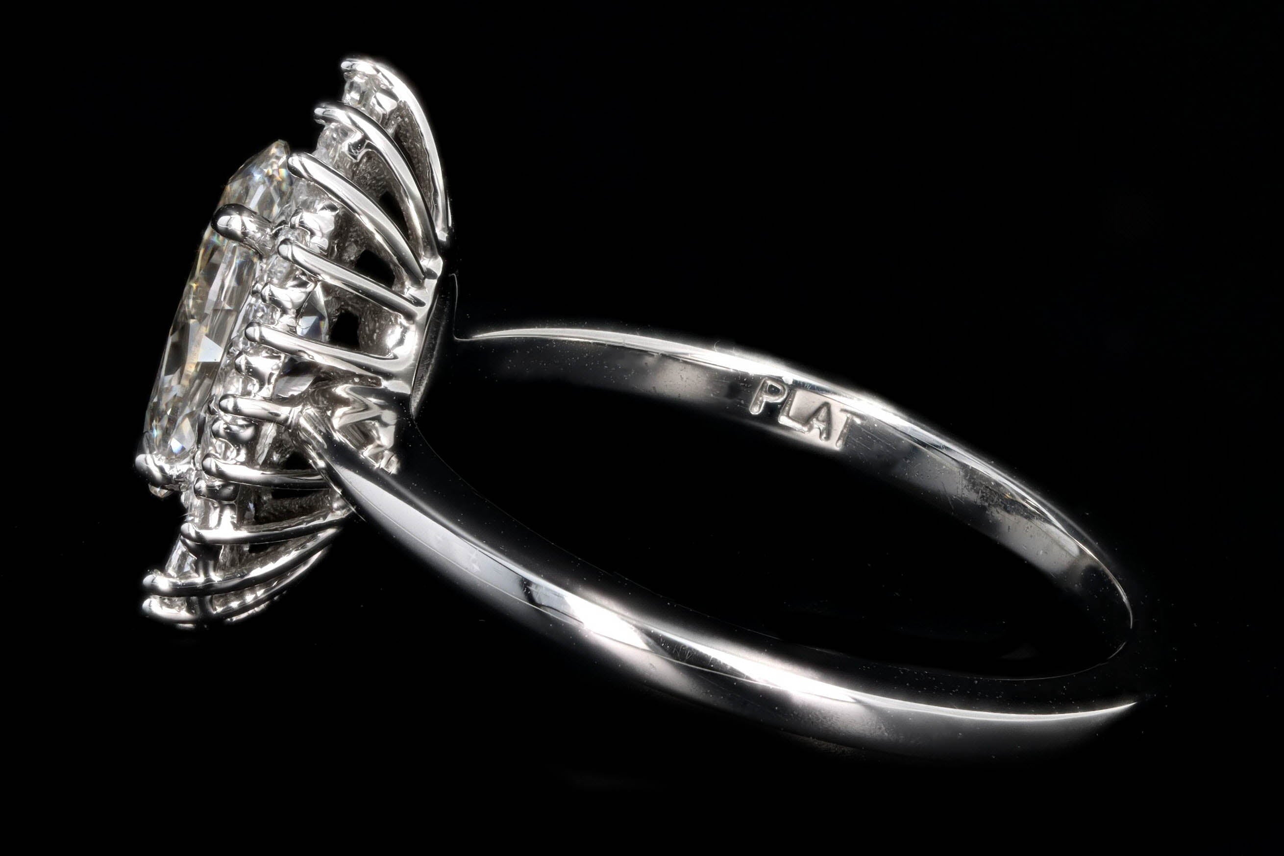New Platinum 1.09 Carat Oval Diamond Ballerina Halo Engagement Ring GIA Certified - Queen May