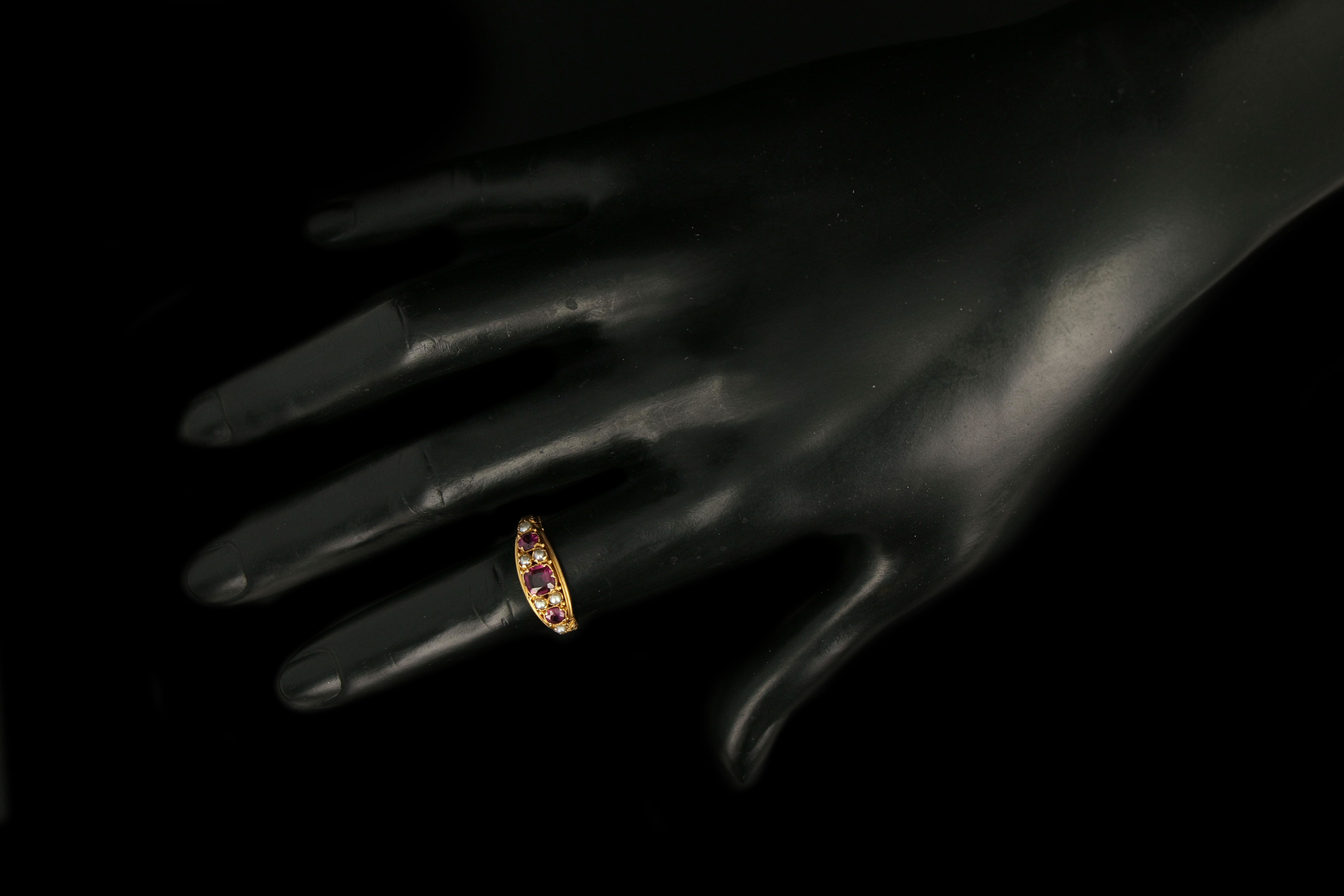 Victorian 15ct Yellow Gold Rhodolite Garnet & Cultured Pearl Ring - Queen May