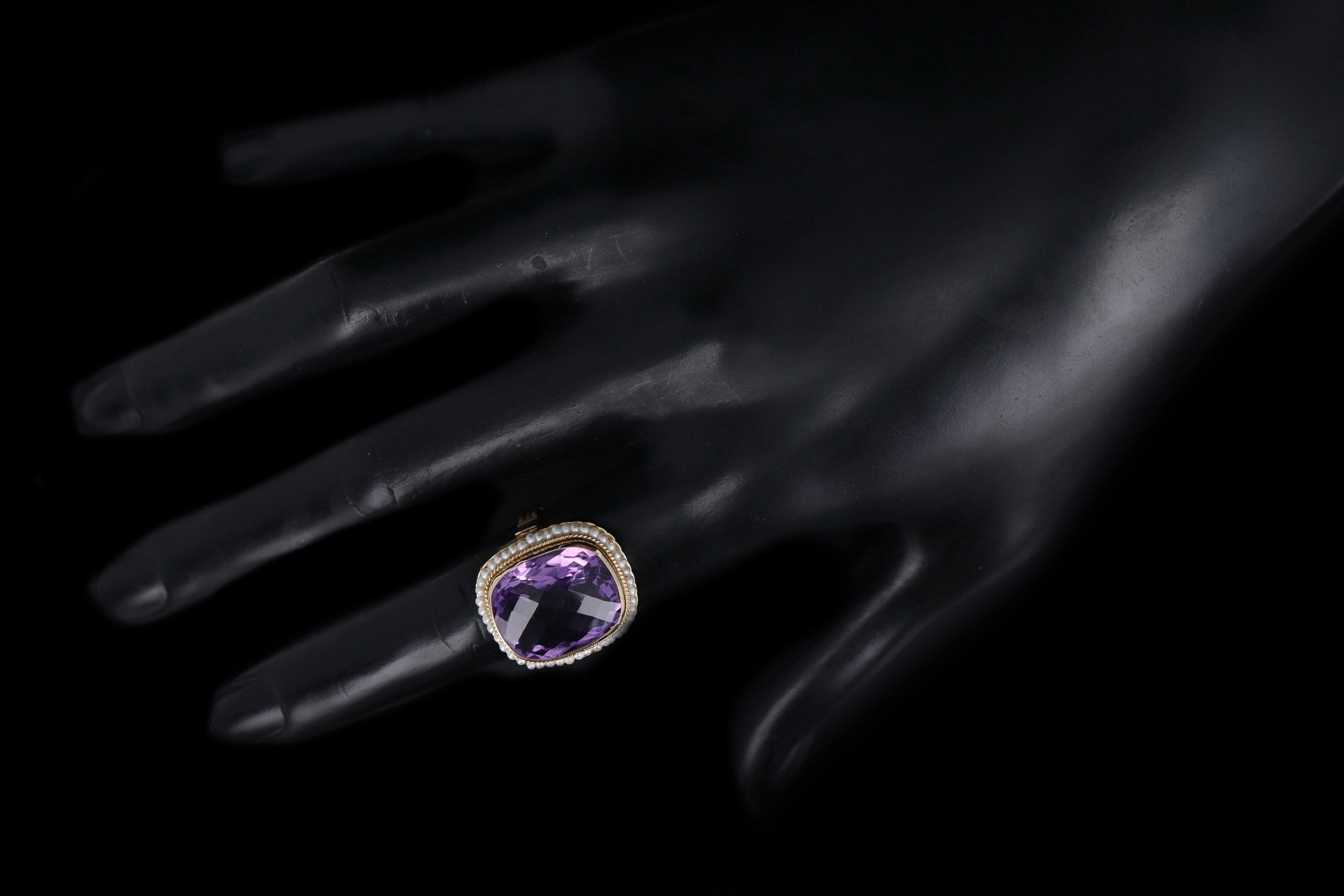 Vintage 14K Yellow Gold 11.5 Carat Amethyst & Seed Pearl Ring - Queen May