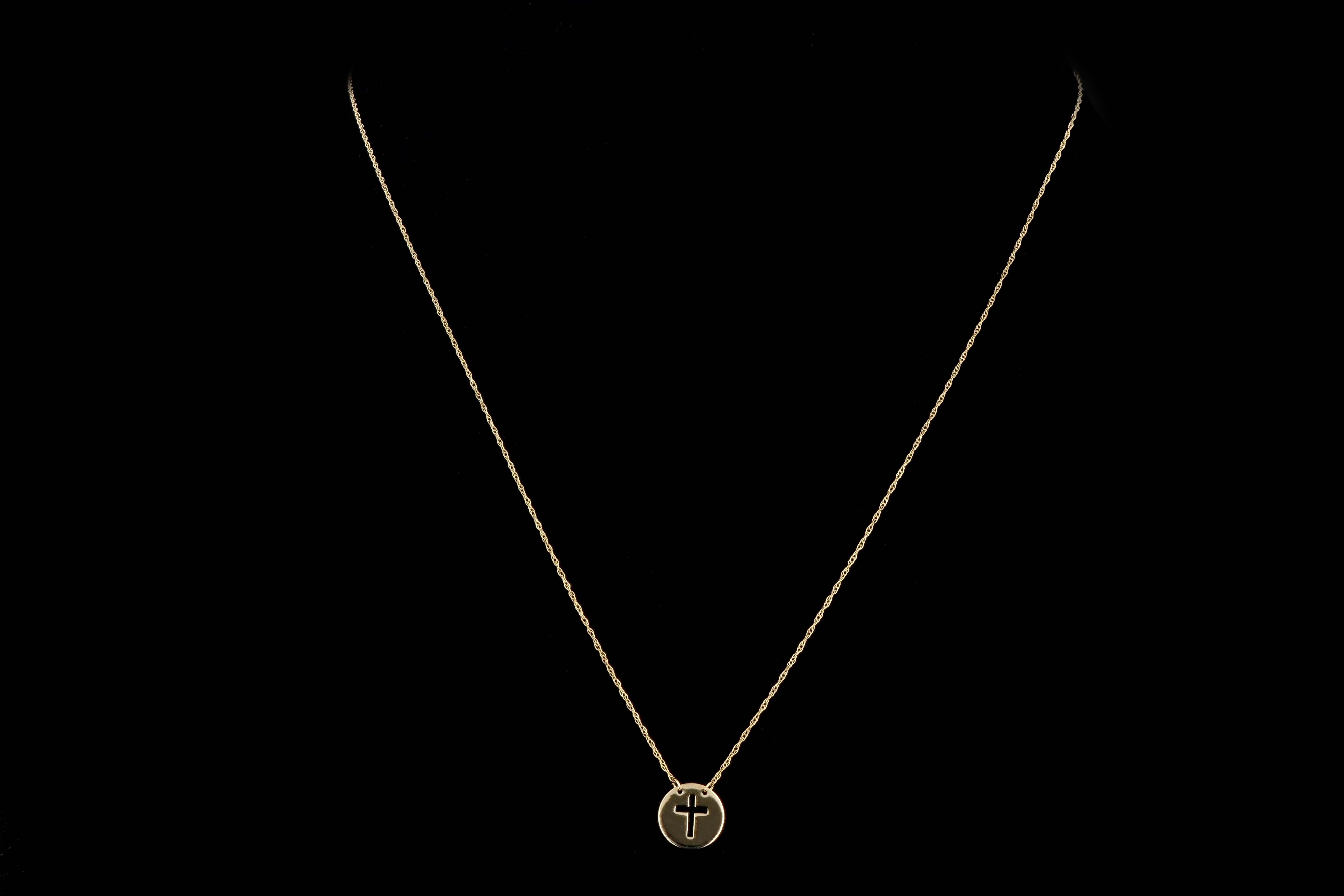 New 14K Gold Cross Pendant Necklace - Queen May