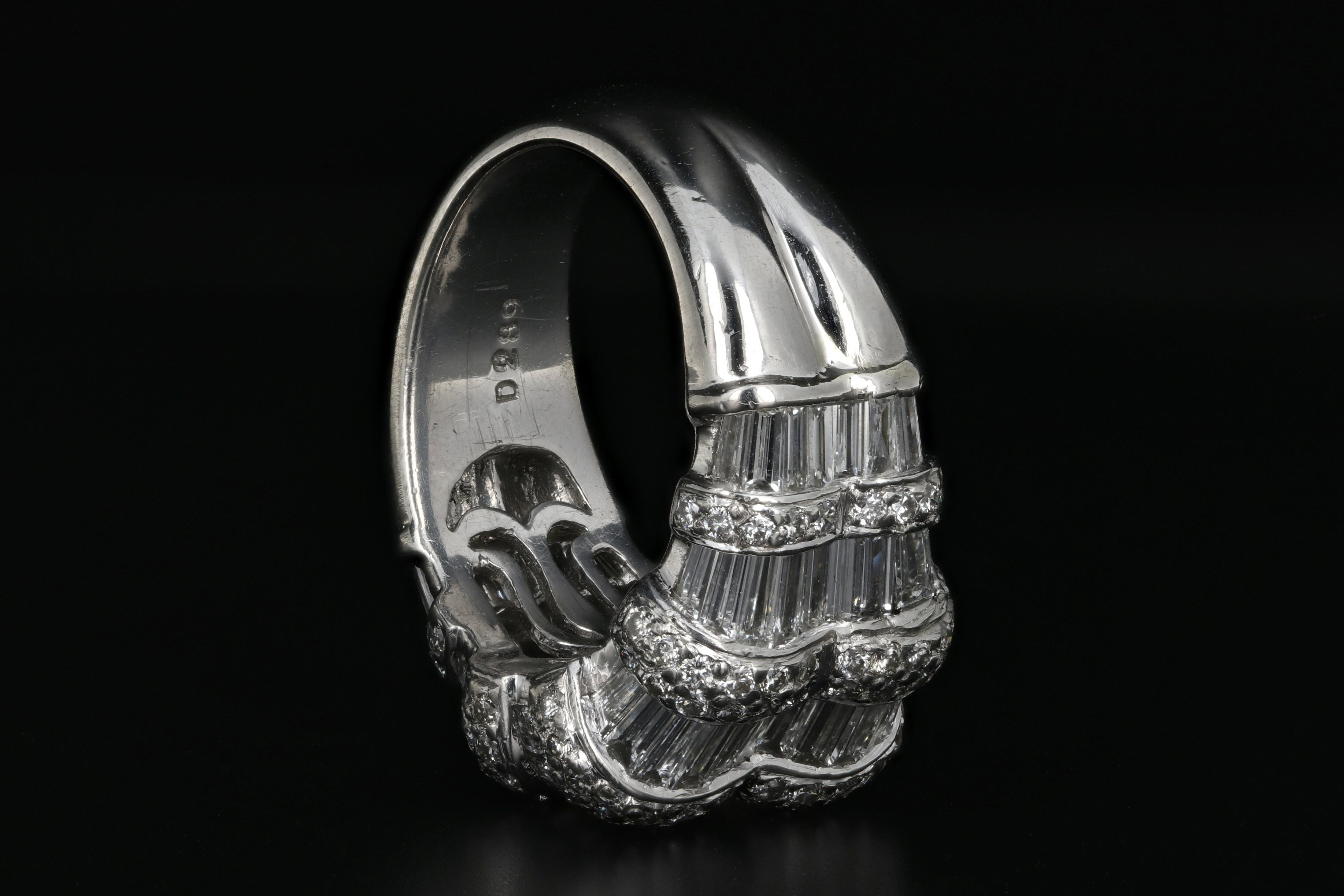 Modern Platinum 2.89 Carat Diamond Weight Total Band - Queen May