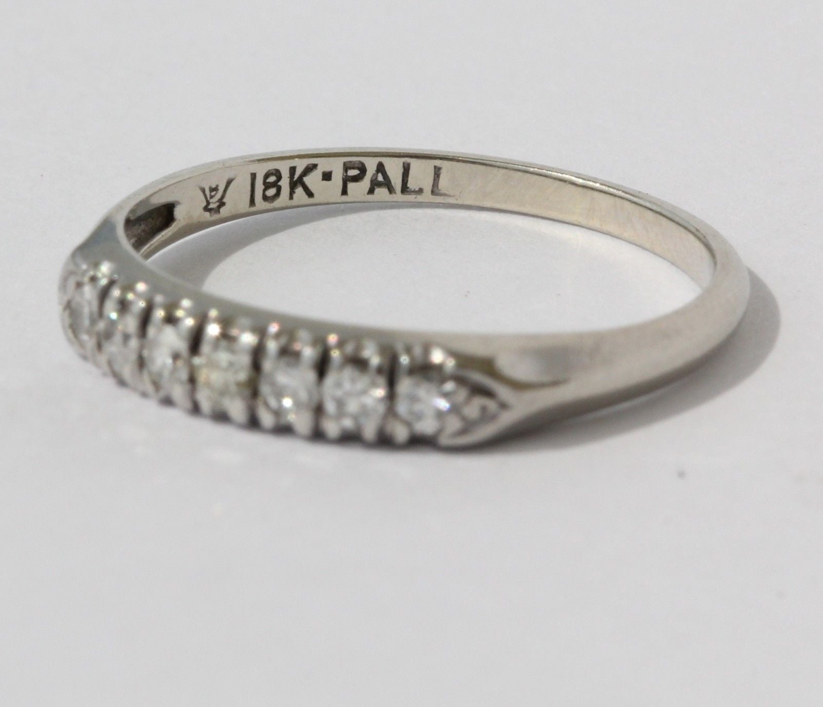 Antique 18K White Gold & Palladium Diamond Wedding Band Ring Signed - Queen May