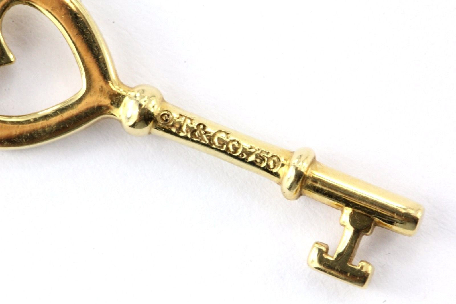Tiffany & Co 18K Yellow Gold Heart Key Pendant And Necklace - Queen May