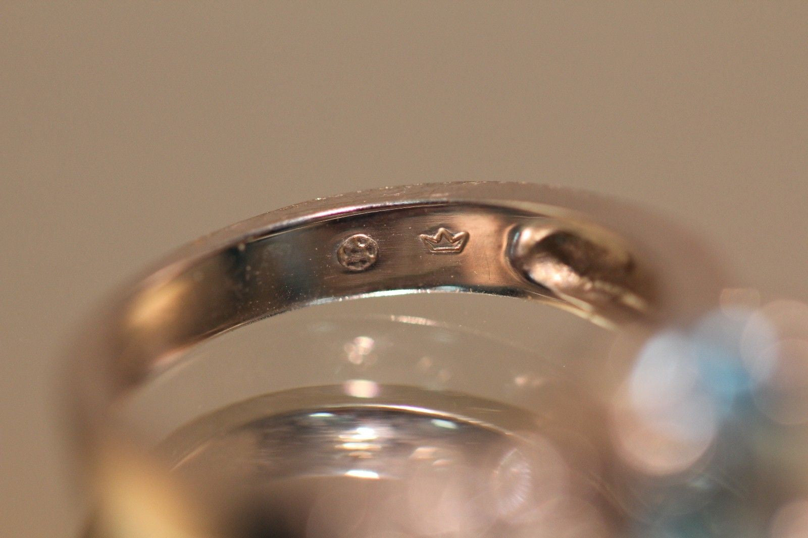 Vintage 14K White Gold Diamond & Blue Topaz Ring w/ Diamond Prongs - Queen May