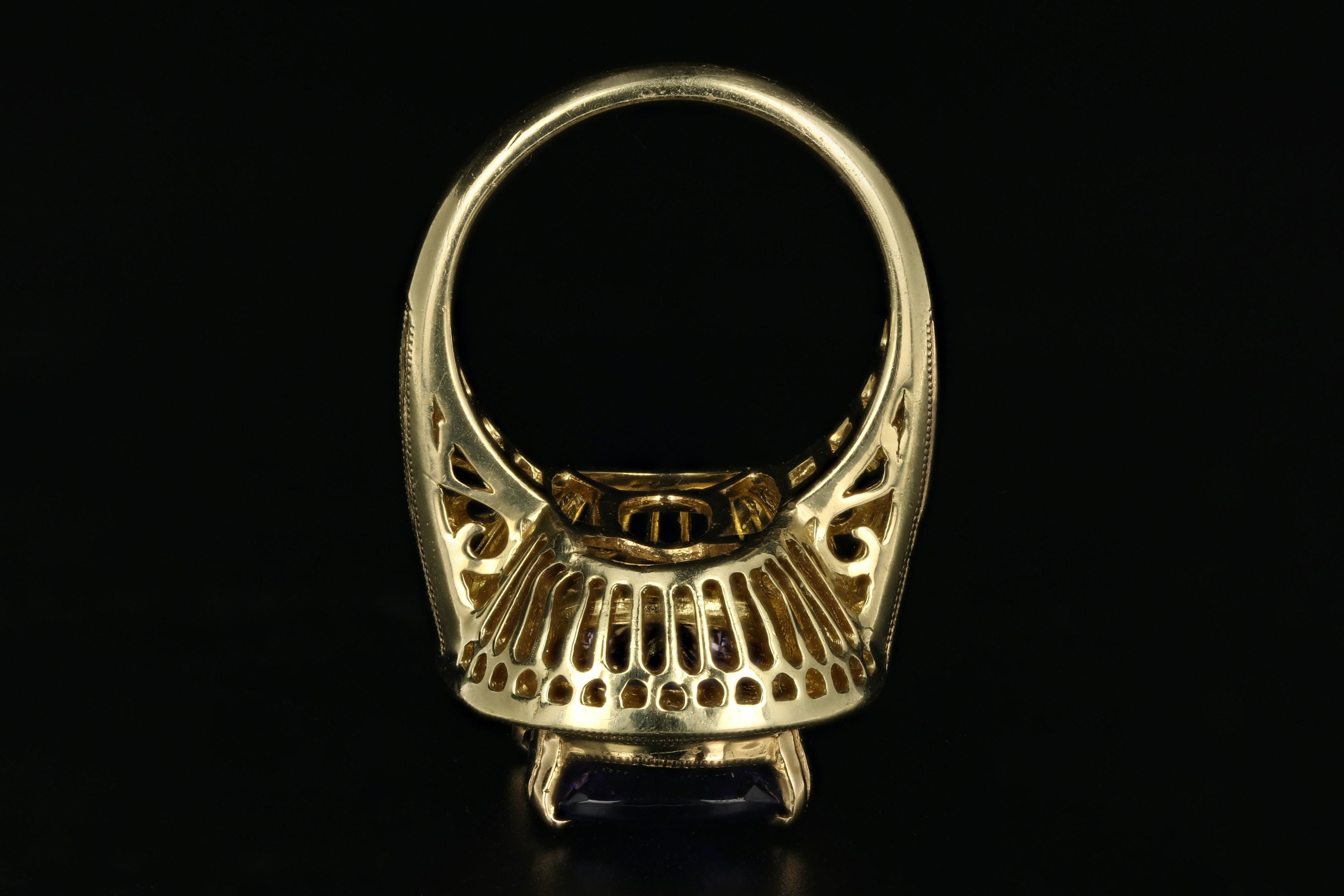 Modern 18K Yellow Gold 5.5 Carat Tanzanite & Diamond Ring - Queen May