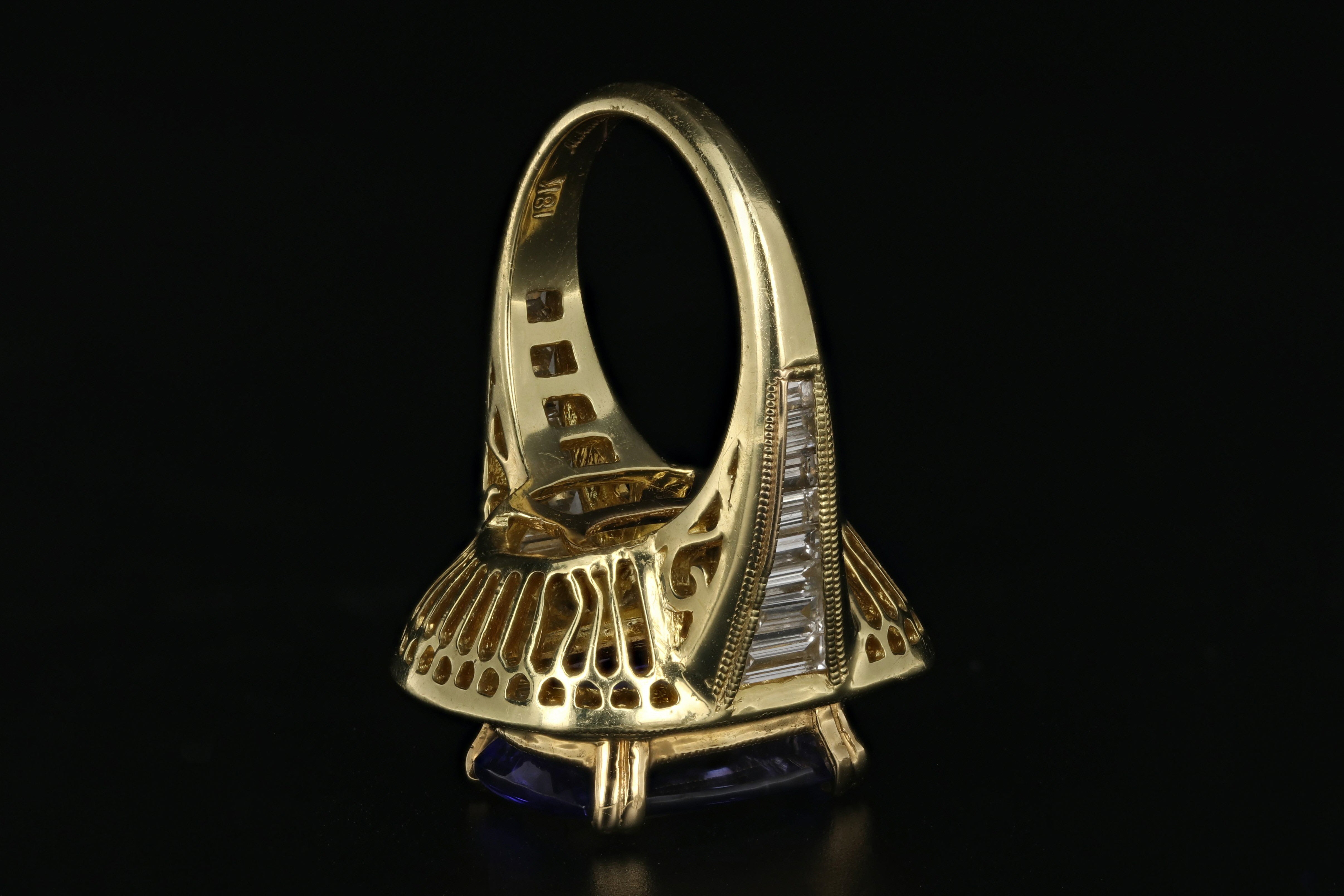 Modern 18K Yellow Gold 5.5 Carat Tanzanite & Diamond Ring - Queen May
