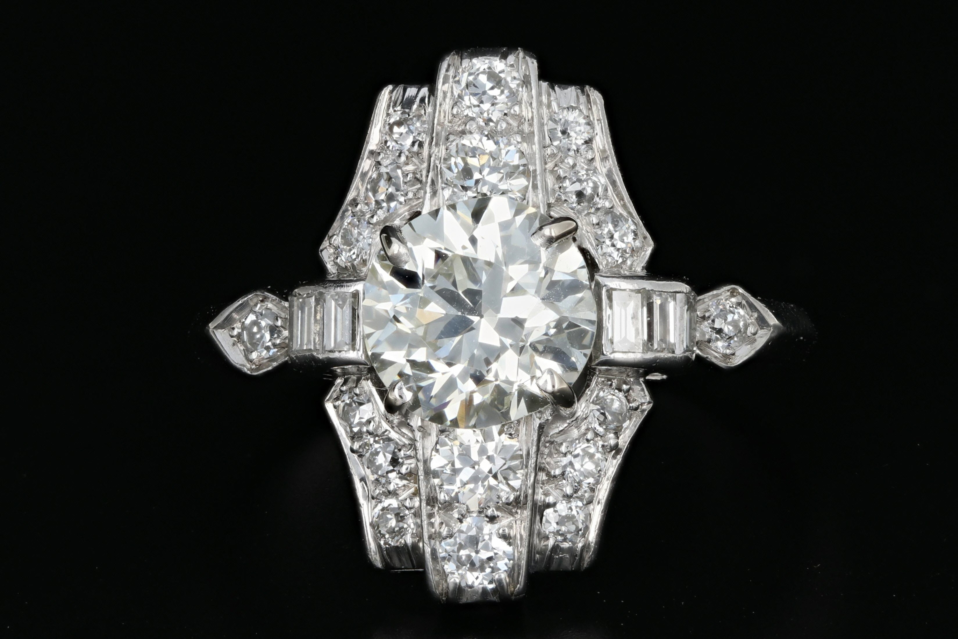 Art Deco 1.80 Carat Old European Cut Diamond Cocktail Ring - Queen May
