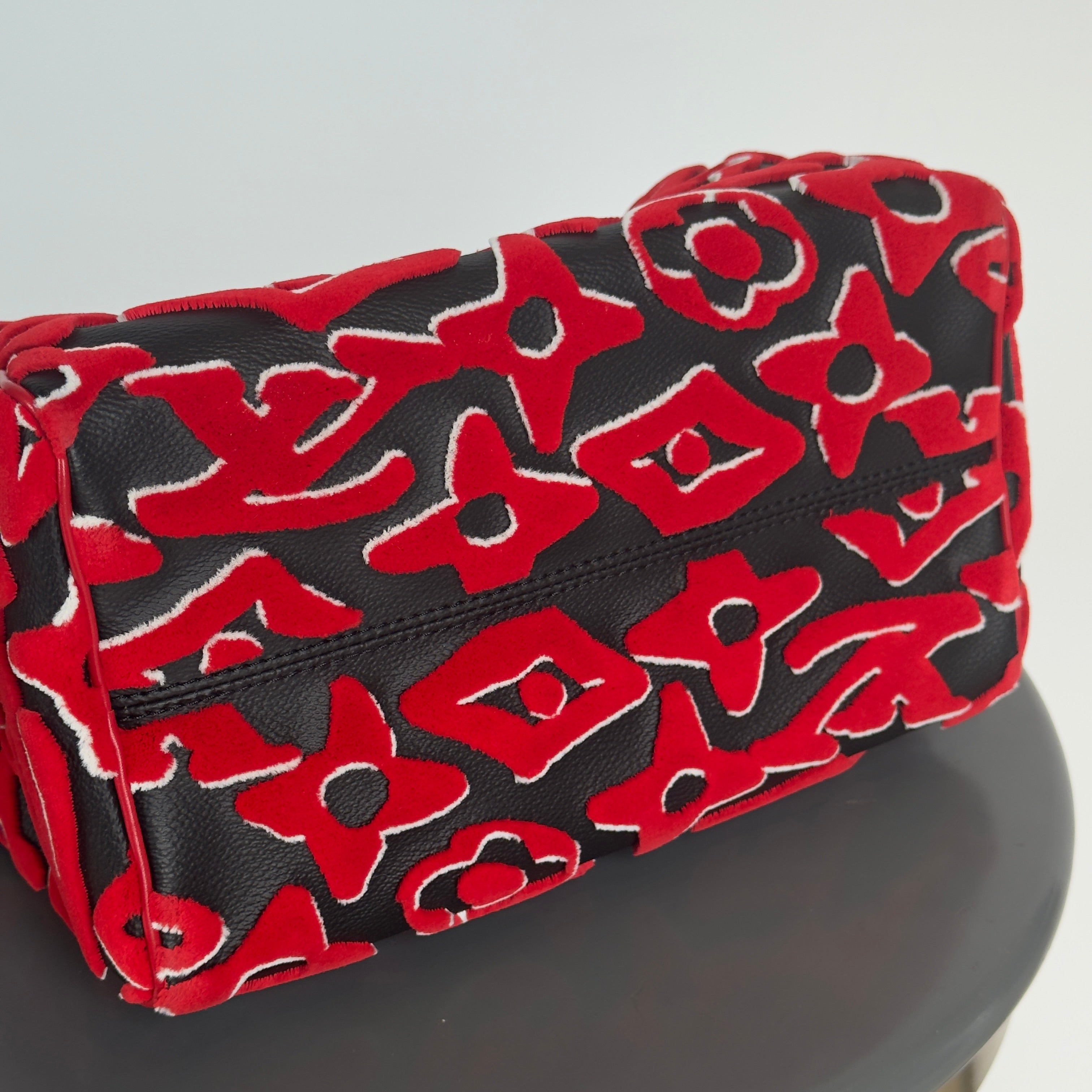 Louis Vuitton x Urs Fischer Tufted Speedy Bandouliere 25 Red and Black - Queen May