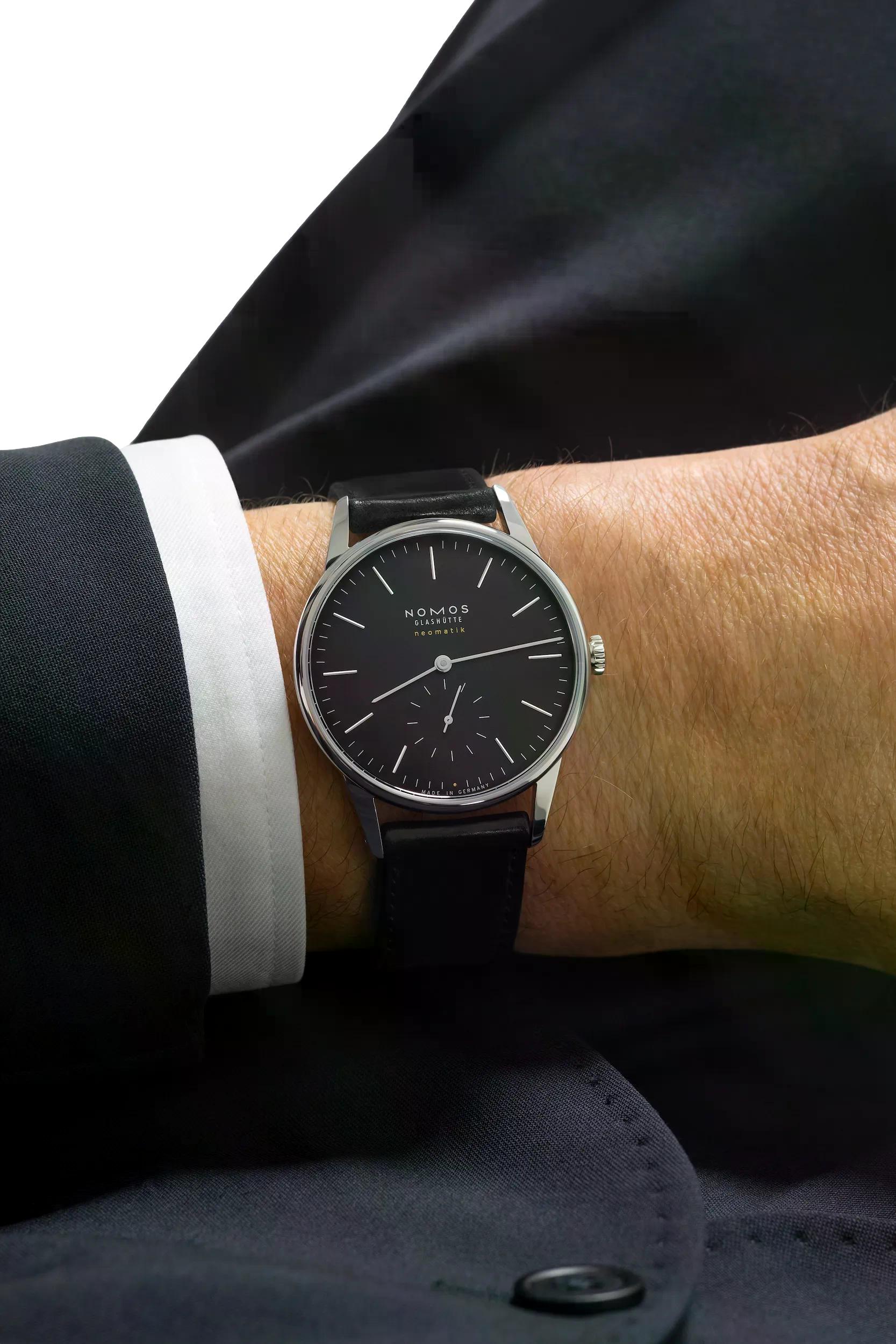 Nomos Glashütte Orion Neomatik 39 New Black Sapphire Crystal Back