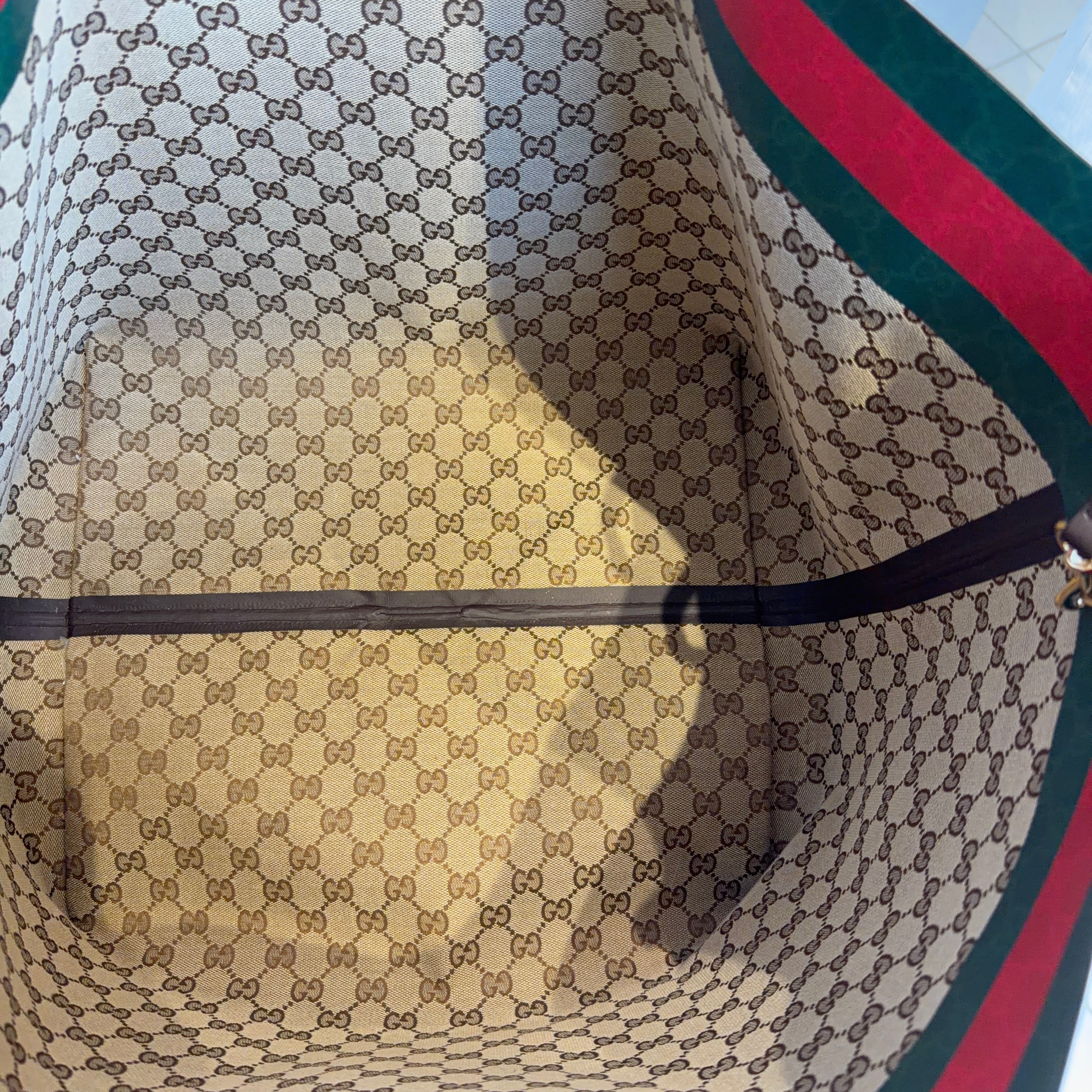 Gucci GG Supreme Totissima Large - Queen May