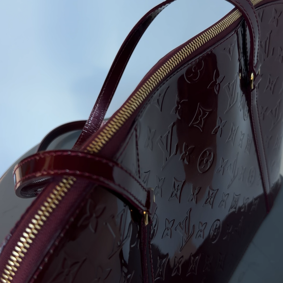 Louis Vuitton Vernis Avalon Bag Maroon