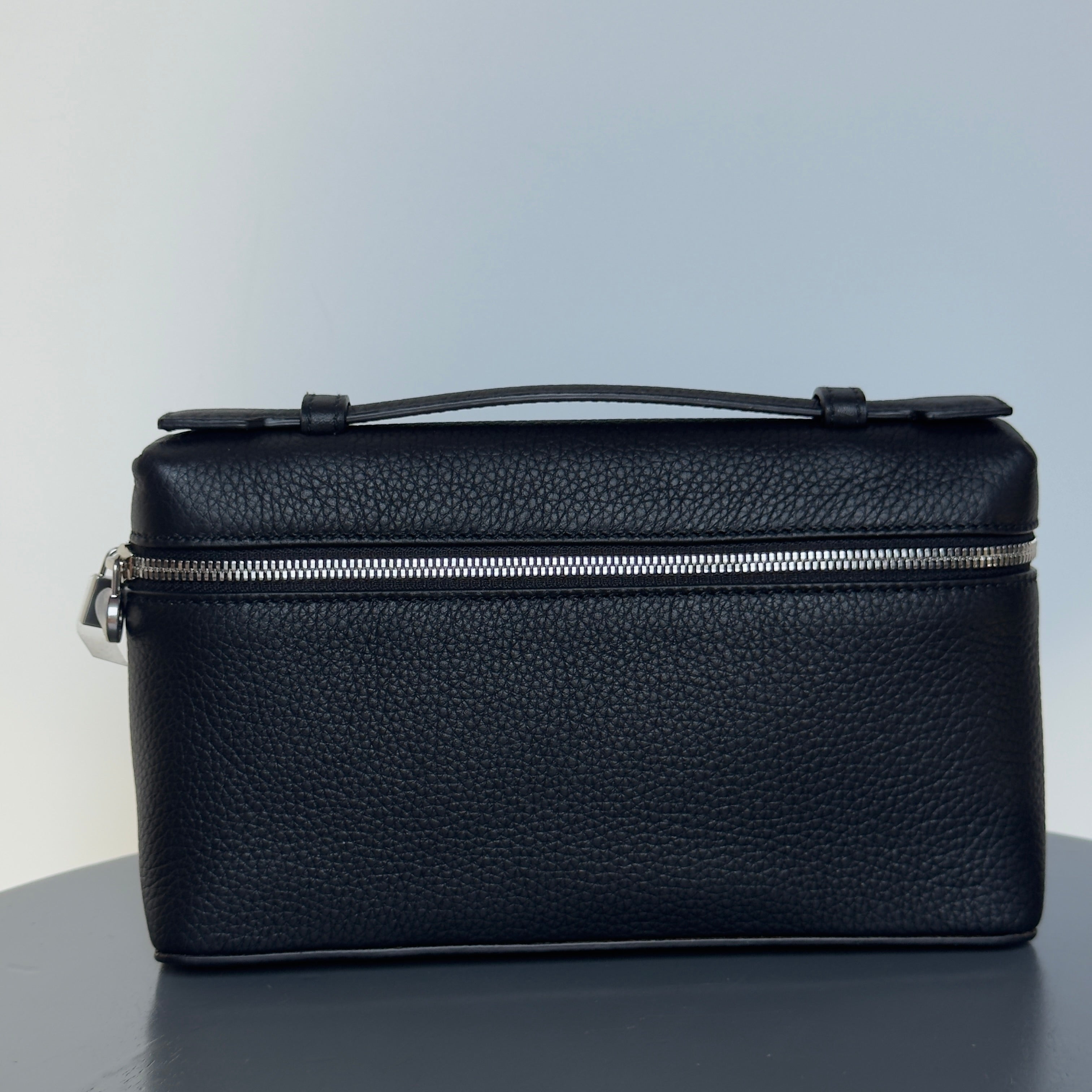 Loro Piana L19 Tender Extra Pocket Pouch Black - Queen May