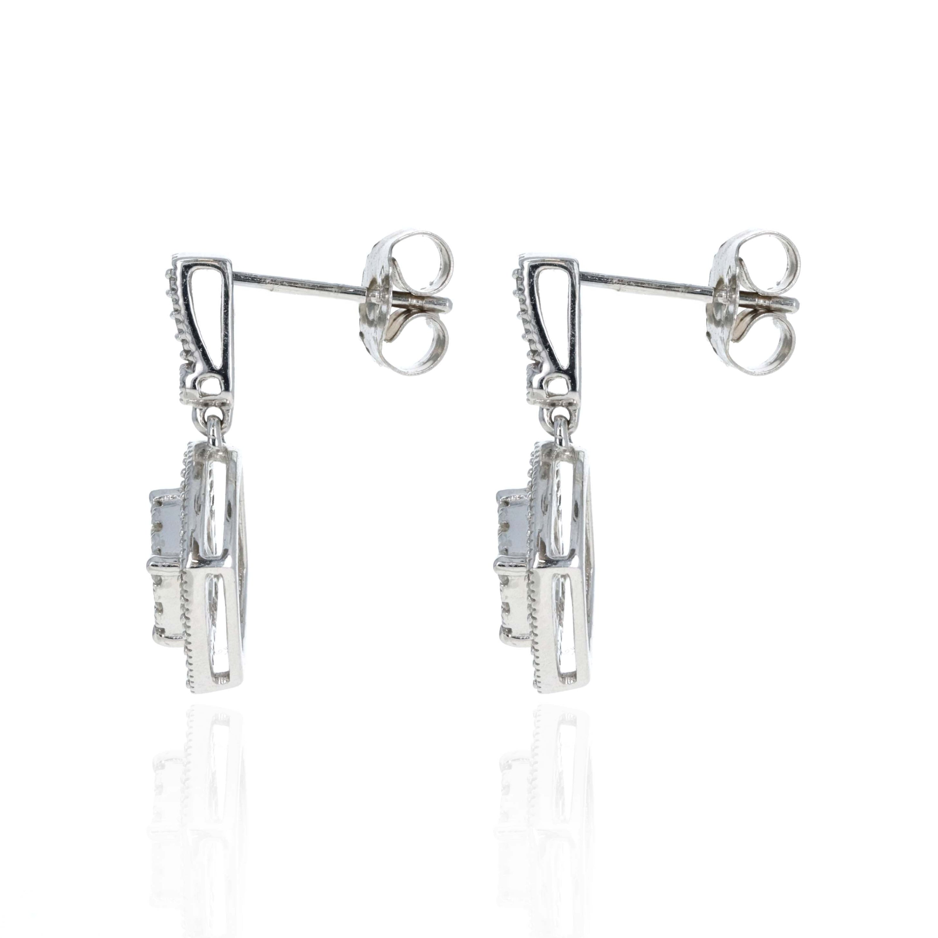 14K White Gold 0.50 Carat Diamond Drop Earrings - Queen May