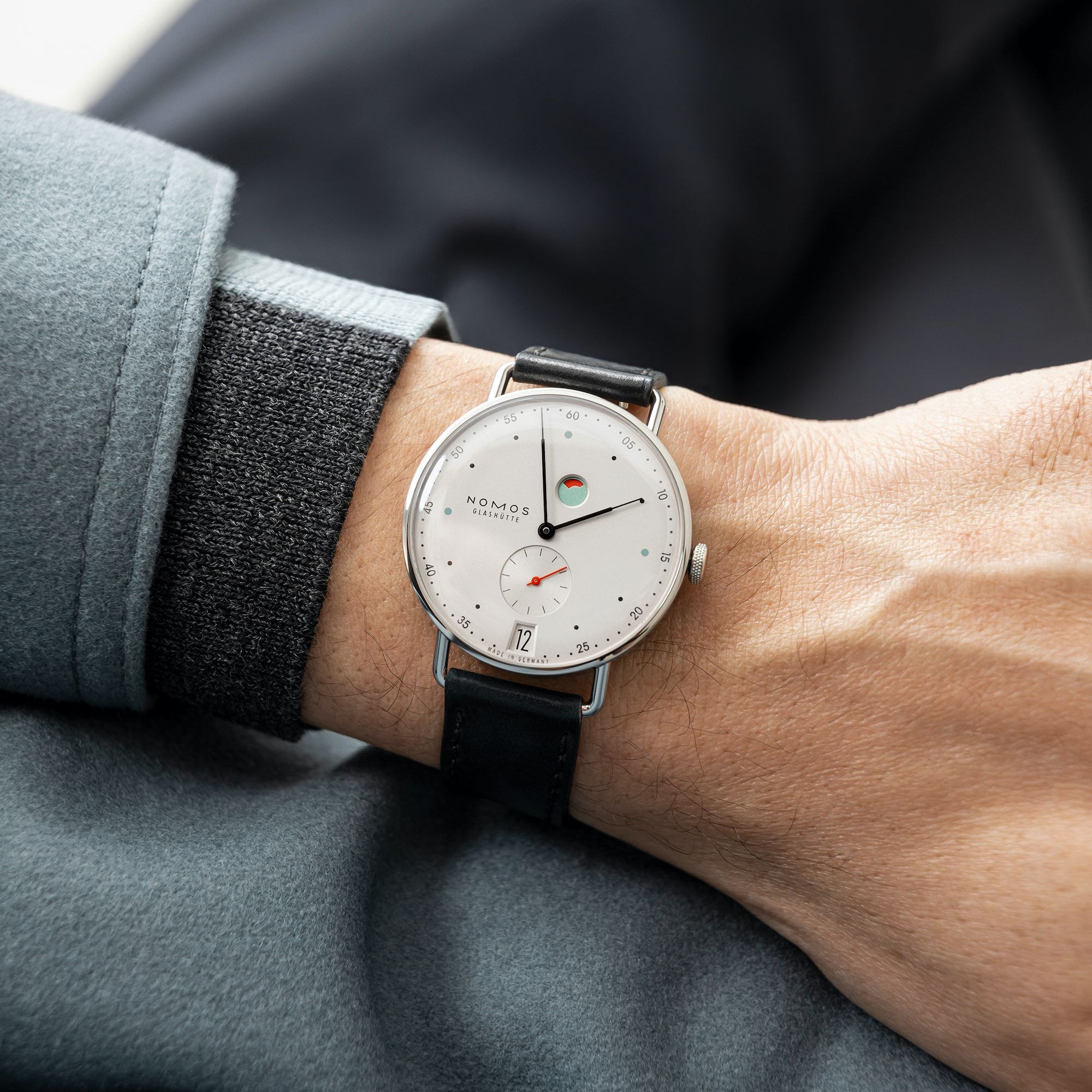 Nomos Glashütte Metro Date Power Reserve - Queen May