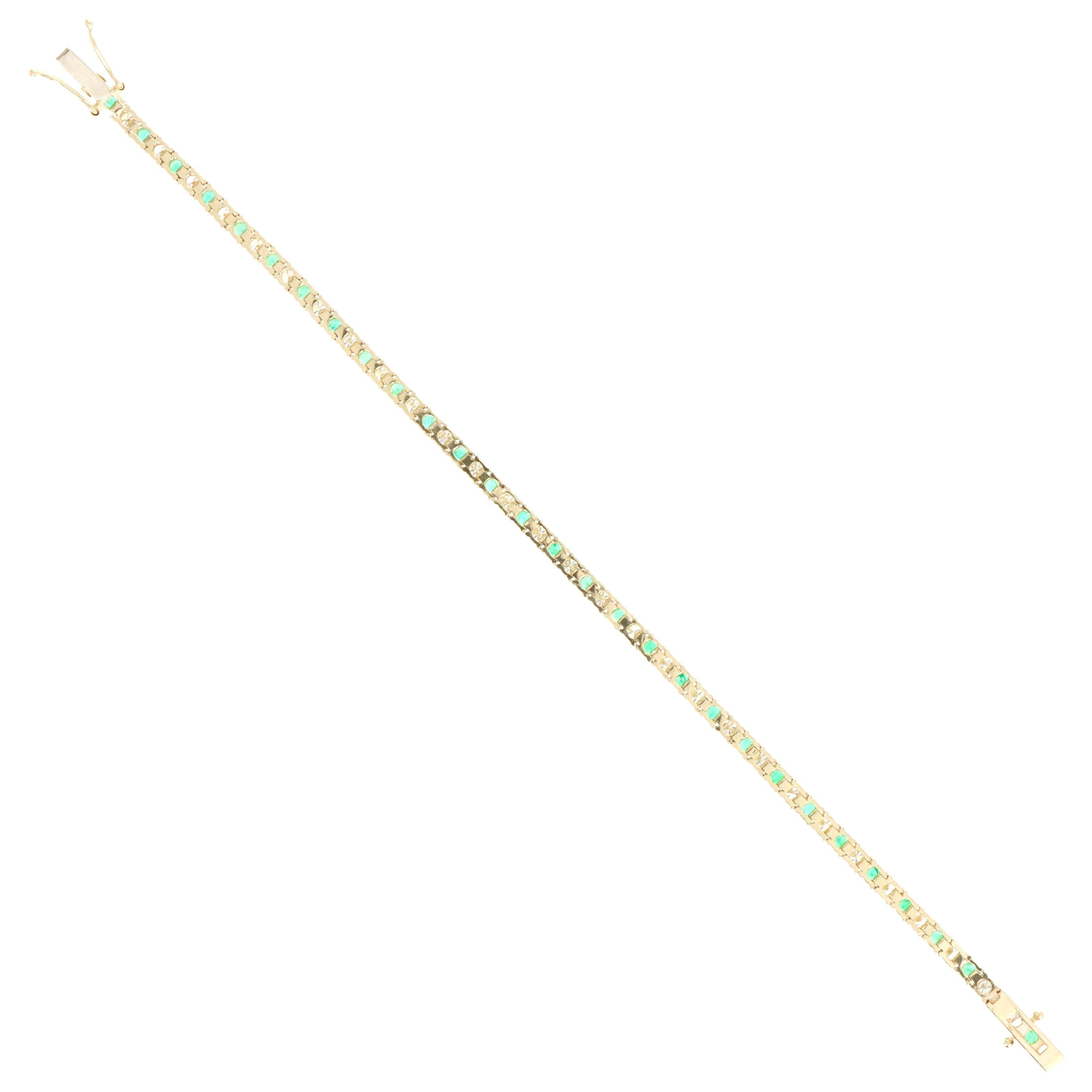 14K Yellow Gold 4.30 Carat Diamond and Emerald Alternating Tennis Bracelet