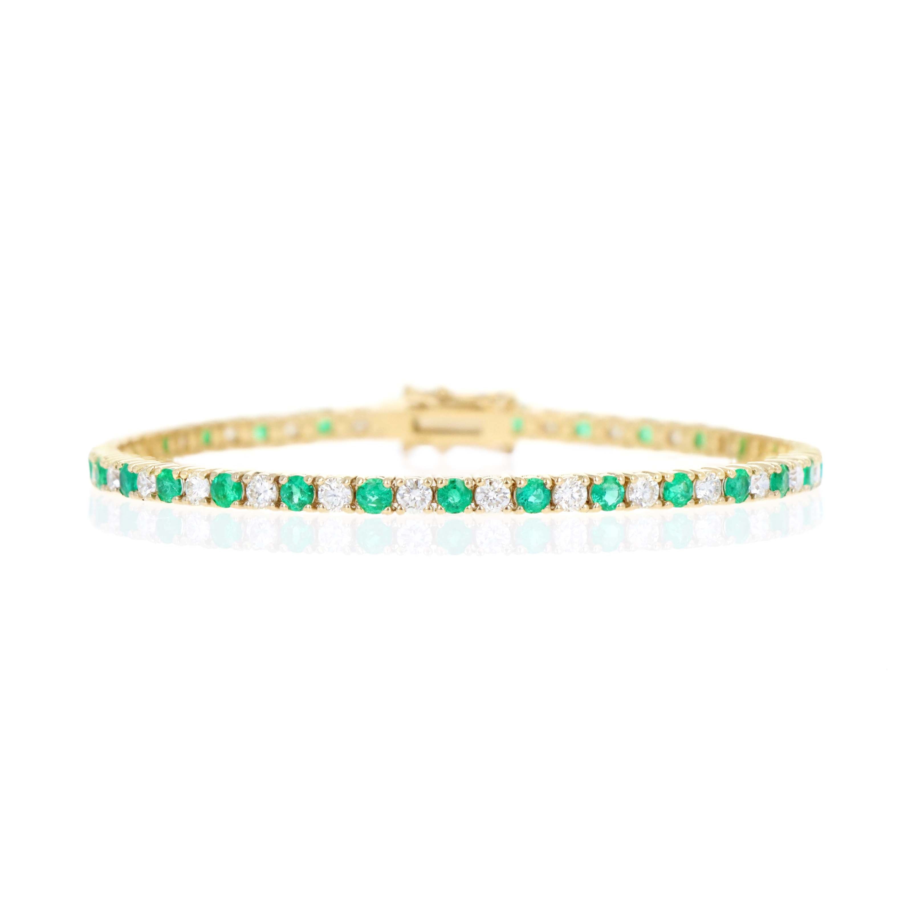 14K Yellow Gold 4.30 Carat Diamond and Emerald Alternating Tennis Bracelet