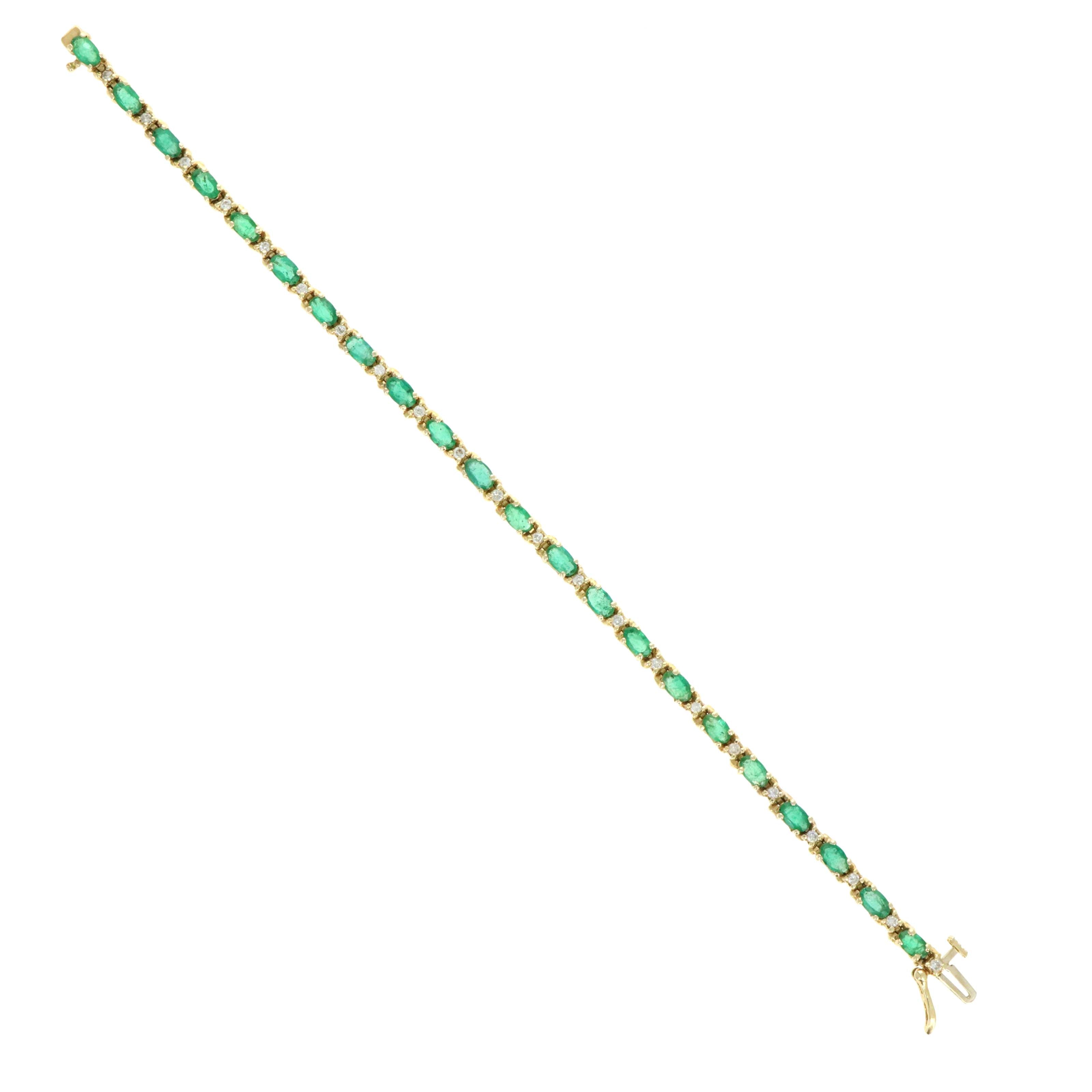14K Yellow Gold 3.50 Carat Oval Emerald & 0.22 Carat Round Diamond Tennis Bracelet - Queen May