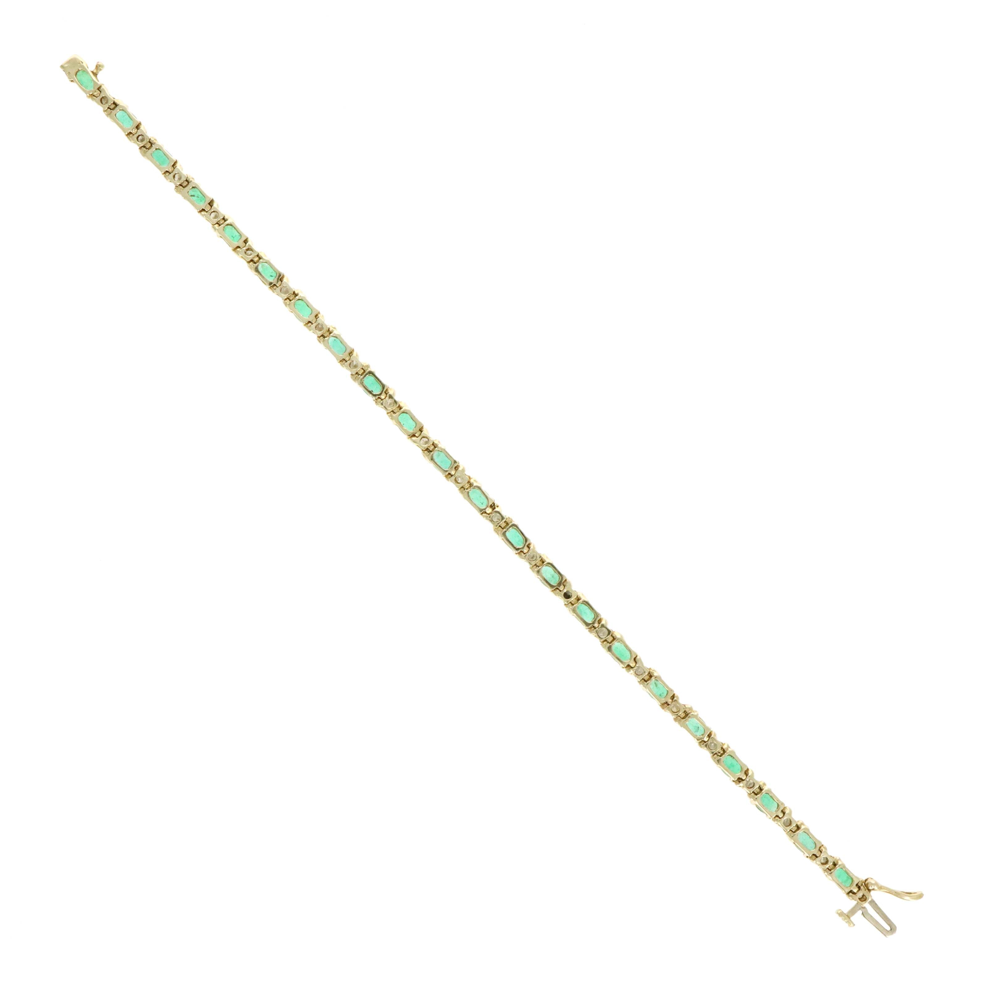 14K Yellow Gold 3.50 Carat Oval Emerald & 0.22 Carat Round Diamond Tennis Bracelet - Queen May