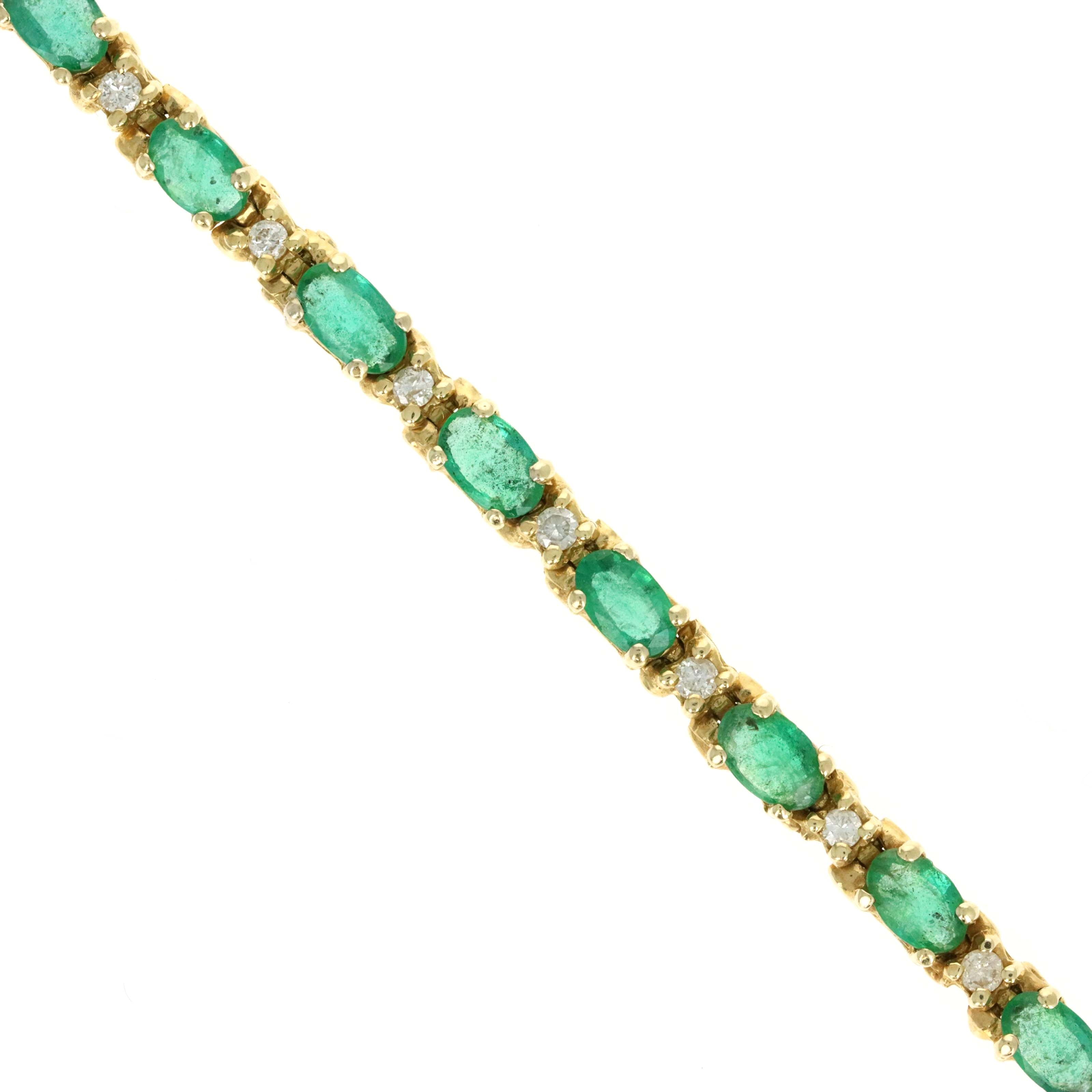 14K Yellow Gold 3.50 Carat Oval Emerald & 0.22 Carat Round Diamond Tennis Bracelet - Queen May