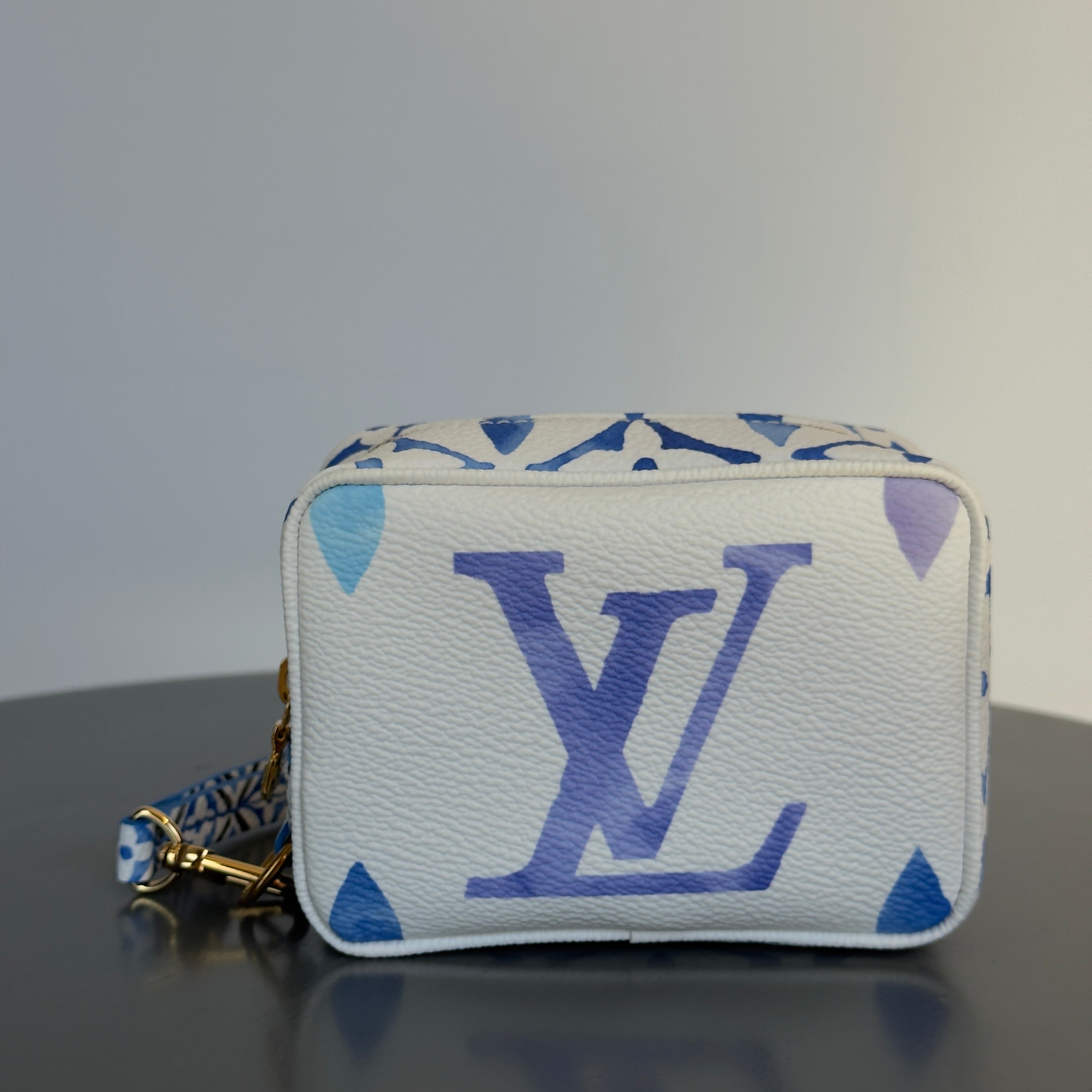 Louis Vuitton Wapity Resort Bleu