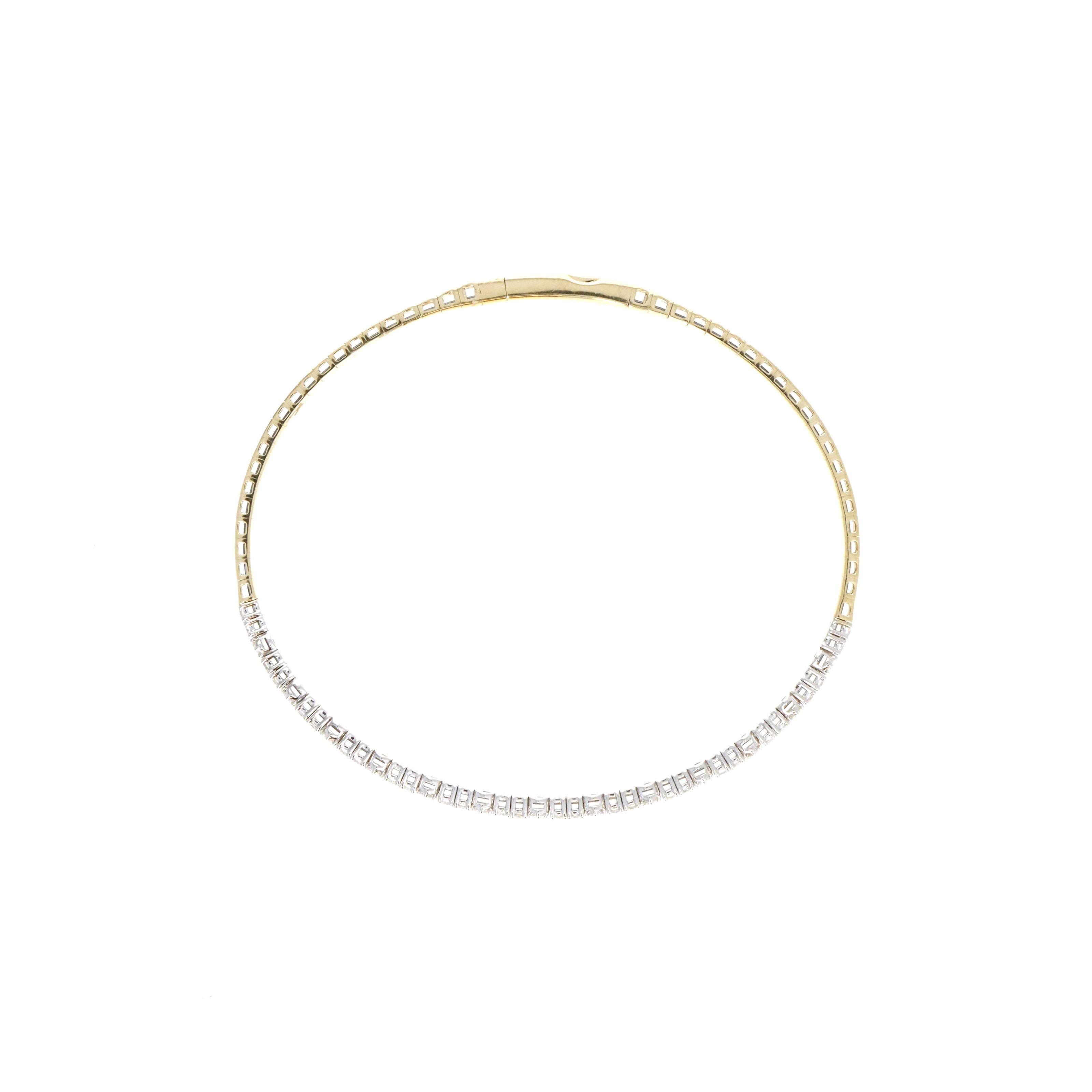 14K Gold Two Tone 0.62 Carat Round Brilliant Diamond Bangle
