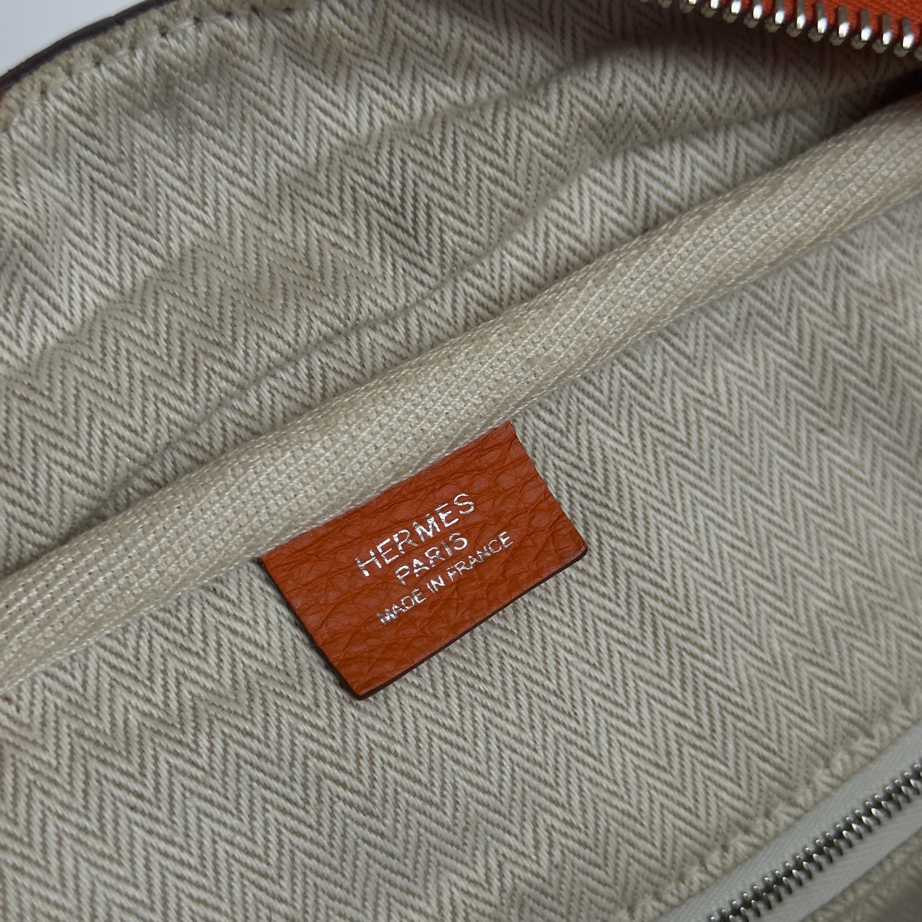 Hermes Victoria Orange 35 Clemence 2011 - Queen May