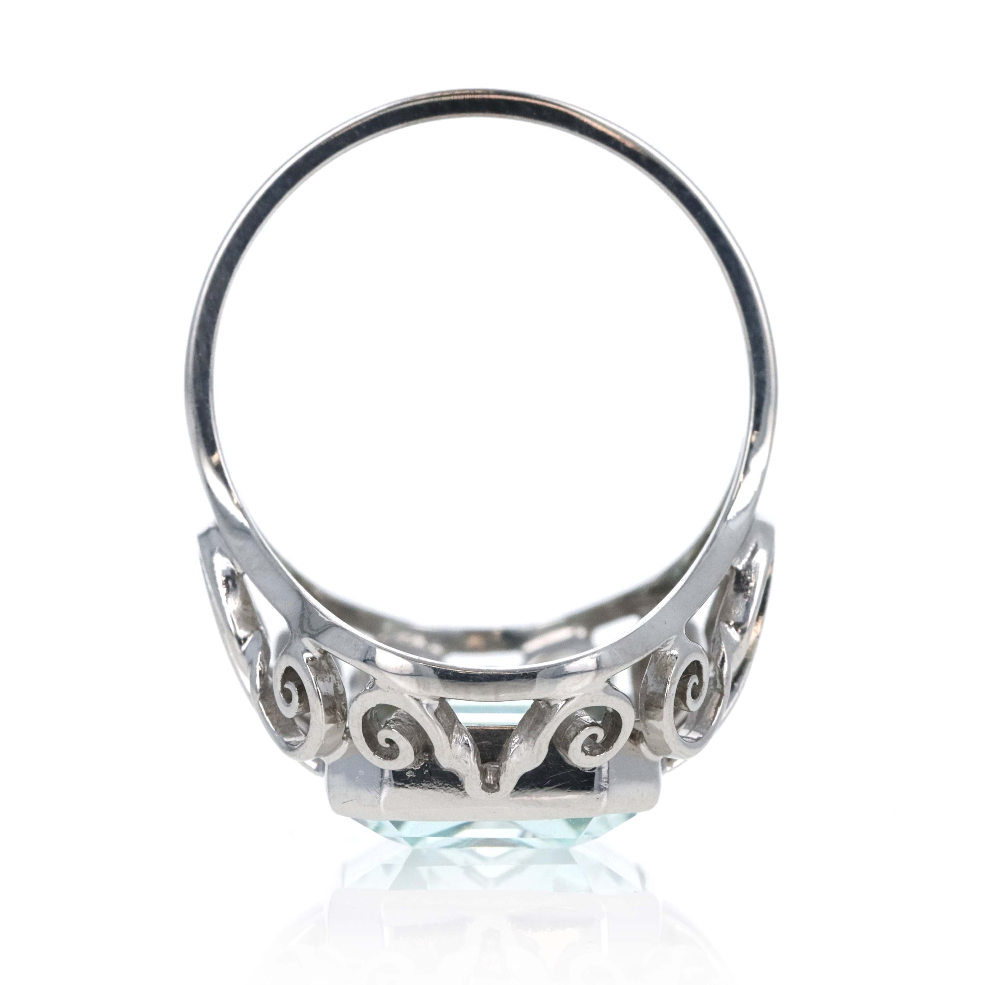 18K White Gold 4.65 Carat Aquamarine Bezel Filigree Ring - Queen May