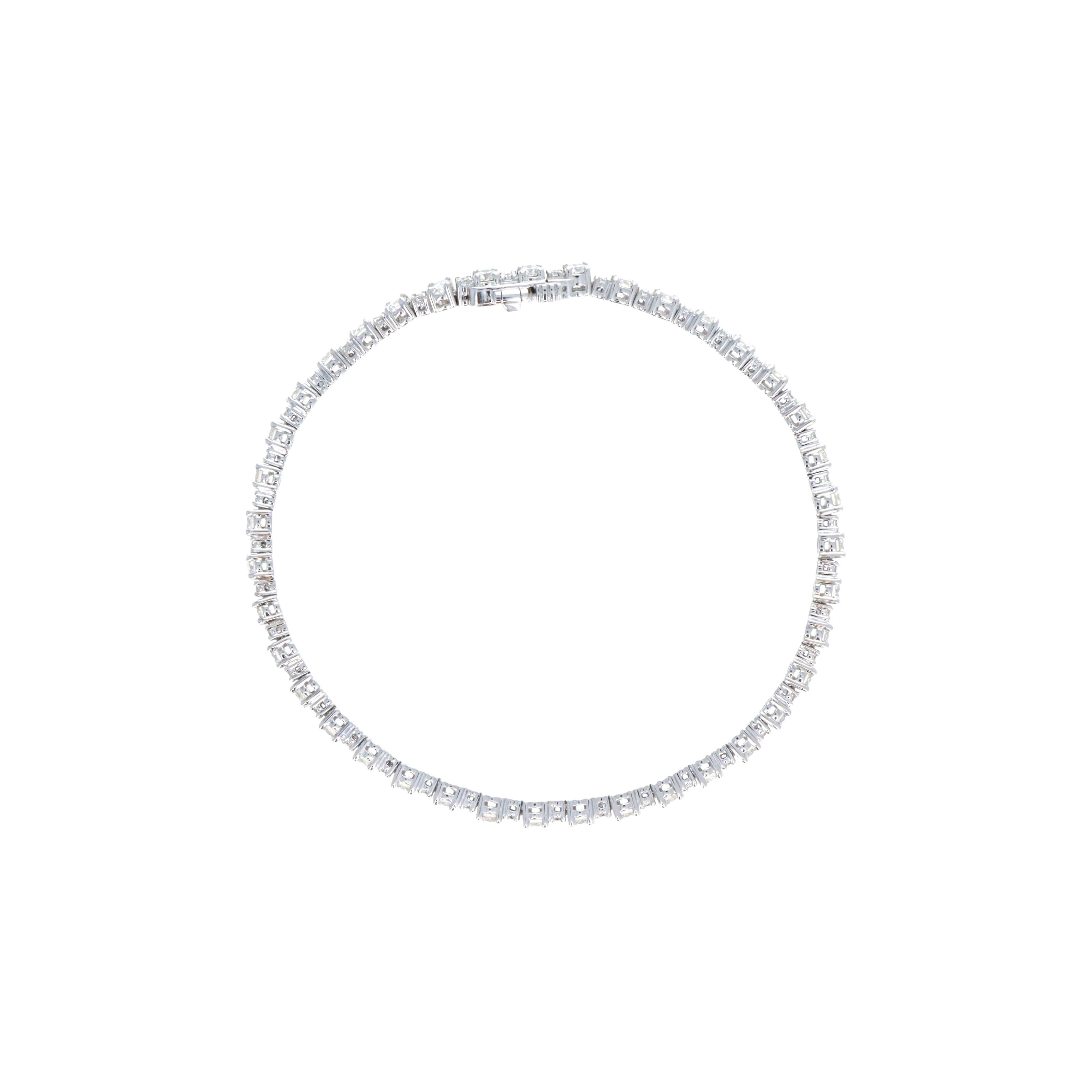 14K White Gold 3.24 Carat Round Brilliant Diamond Tennis Bracelet