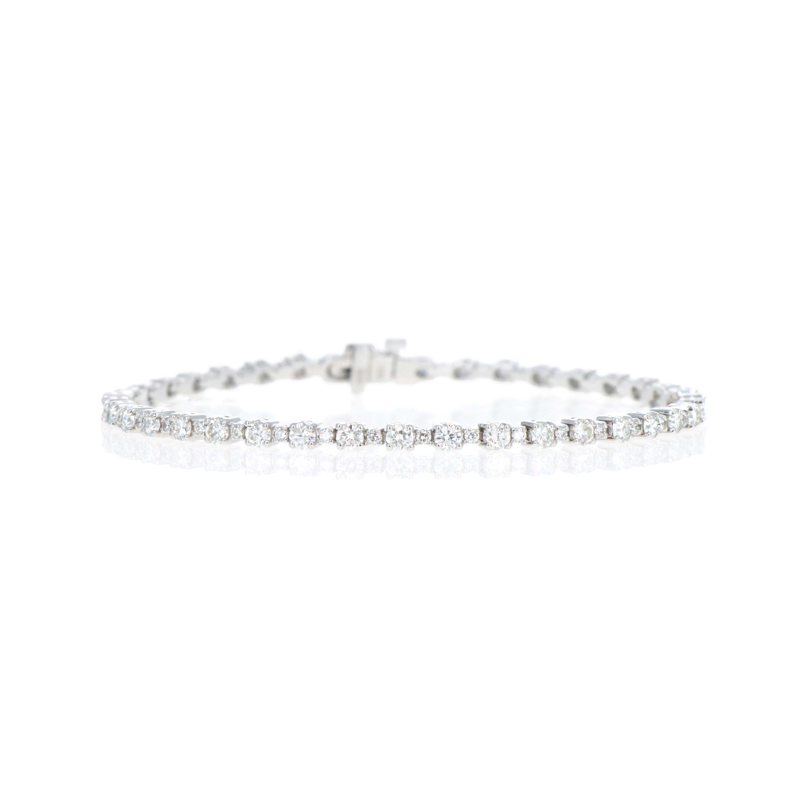 14K White Gold 3.24 Carat Round Brilliant Diamond Tennis Bracelet