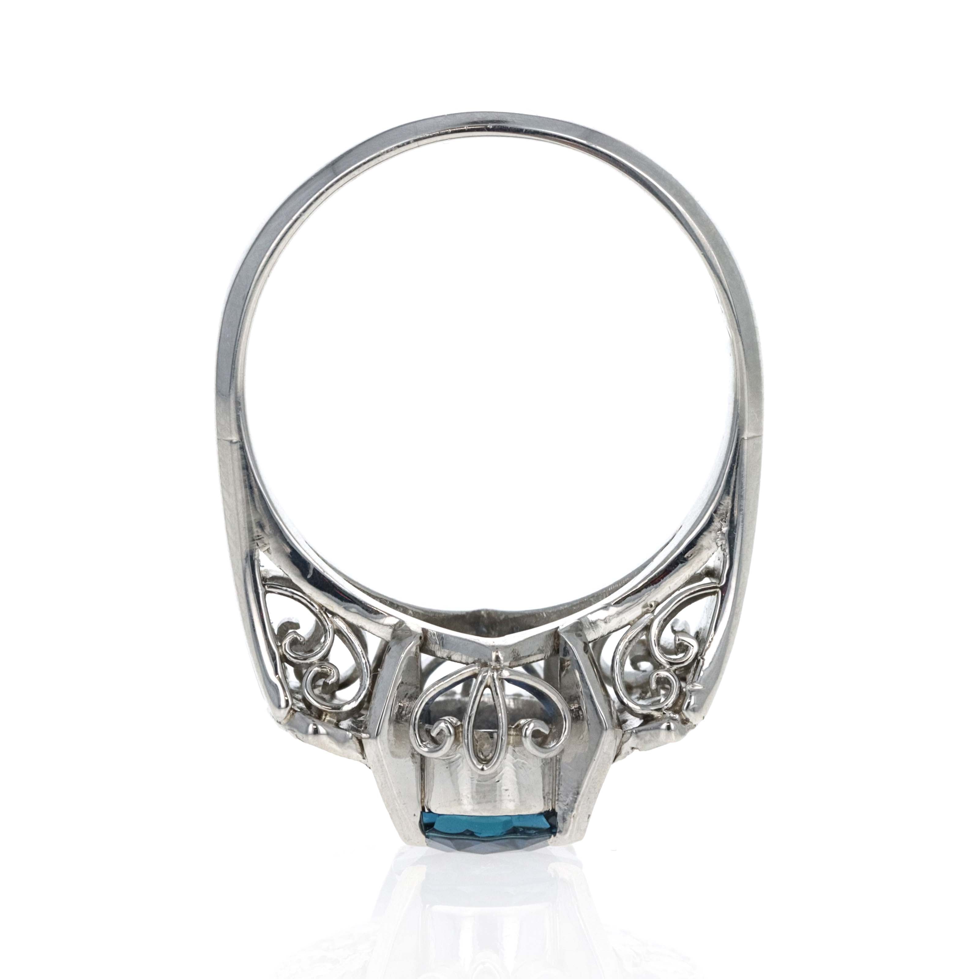 Platinum 1.92 Carat Oval Sapphire Diamond Accented Ring - Queen May