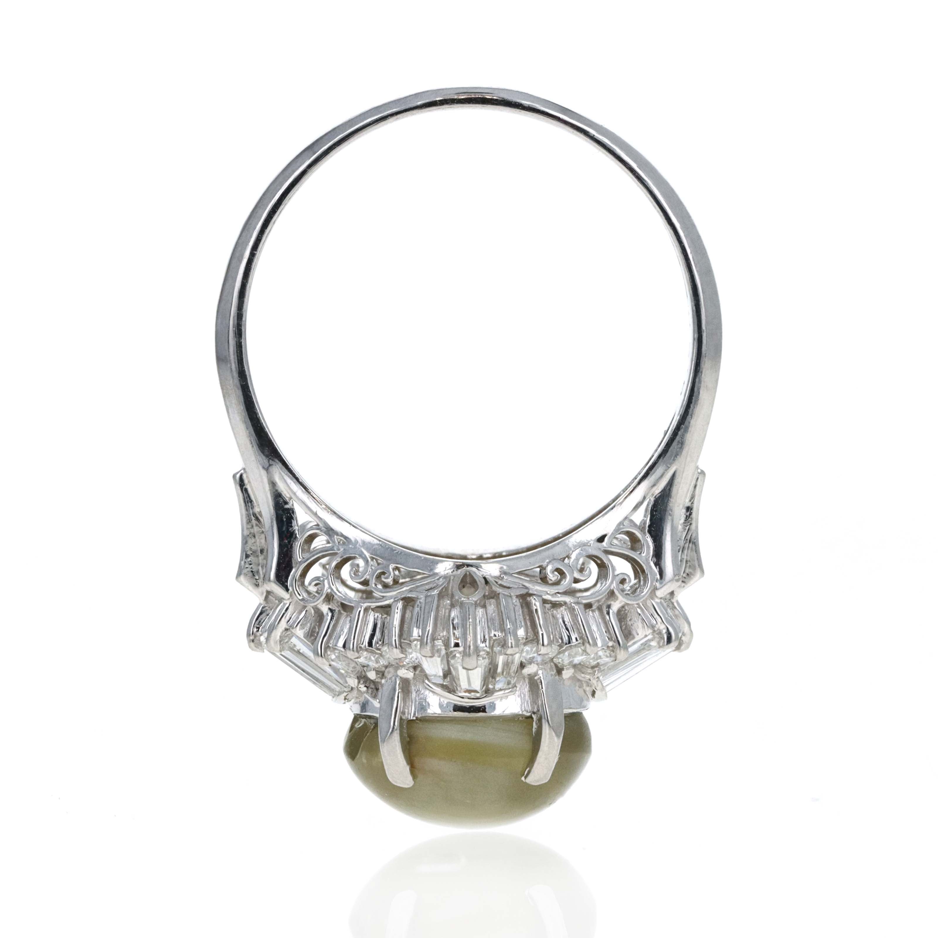 Retro Style Platinum 5.27 Carat Cat's Eye Chrysoberyl Diamond Fan Ring - Queen May
