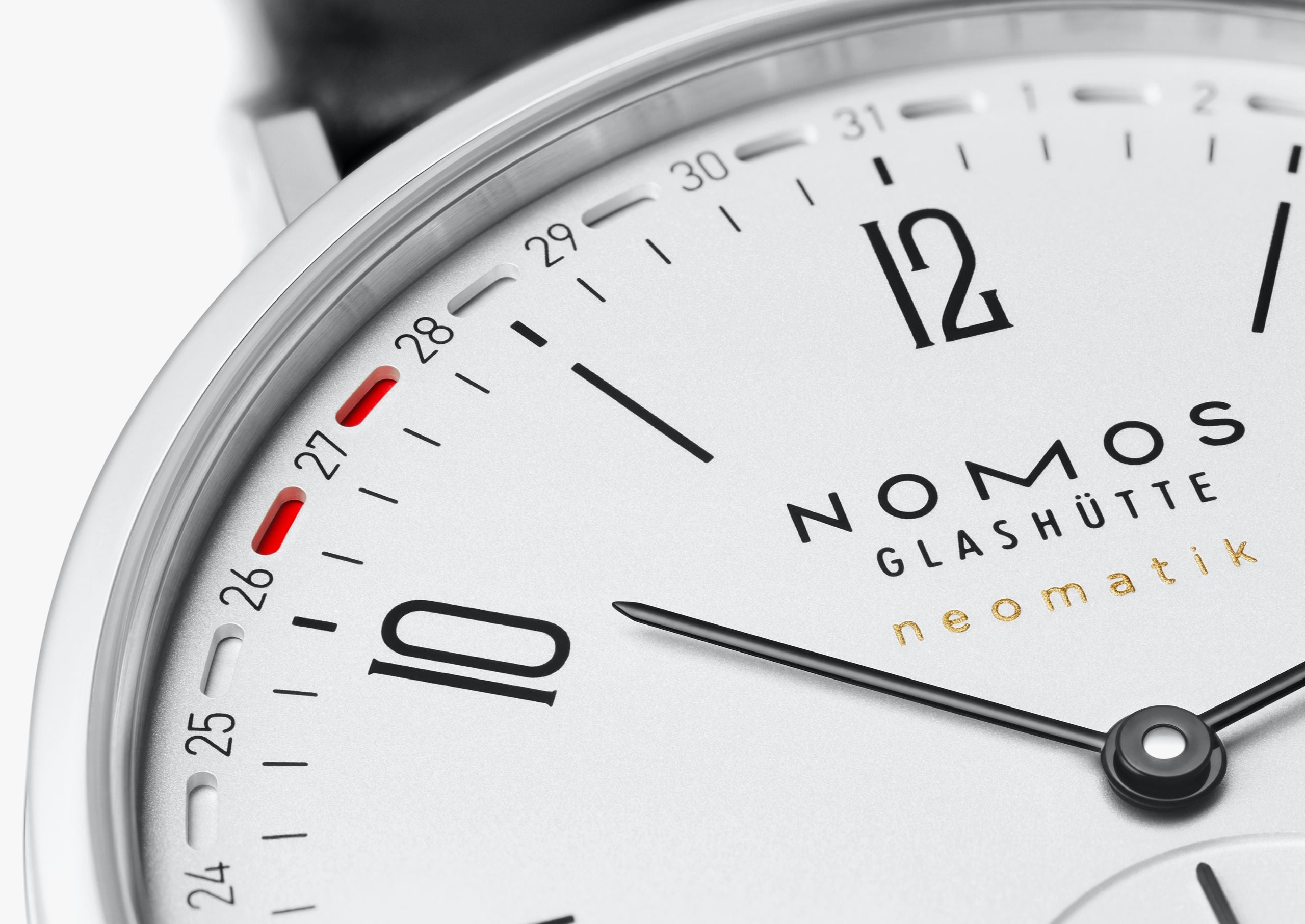 Nomos Glashütte Tangente Neomatik 41 Update - Queen May