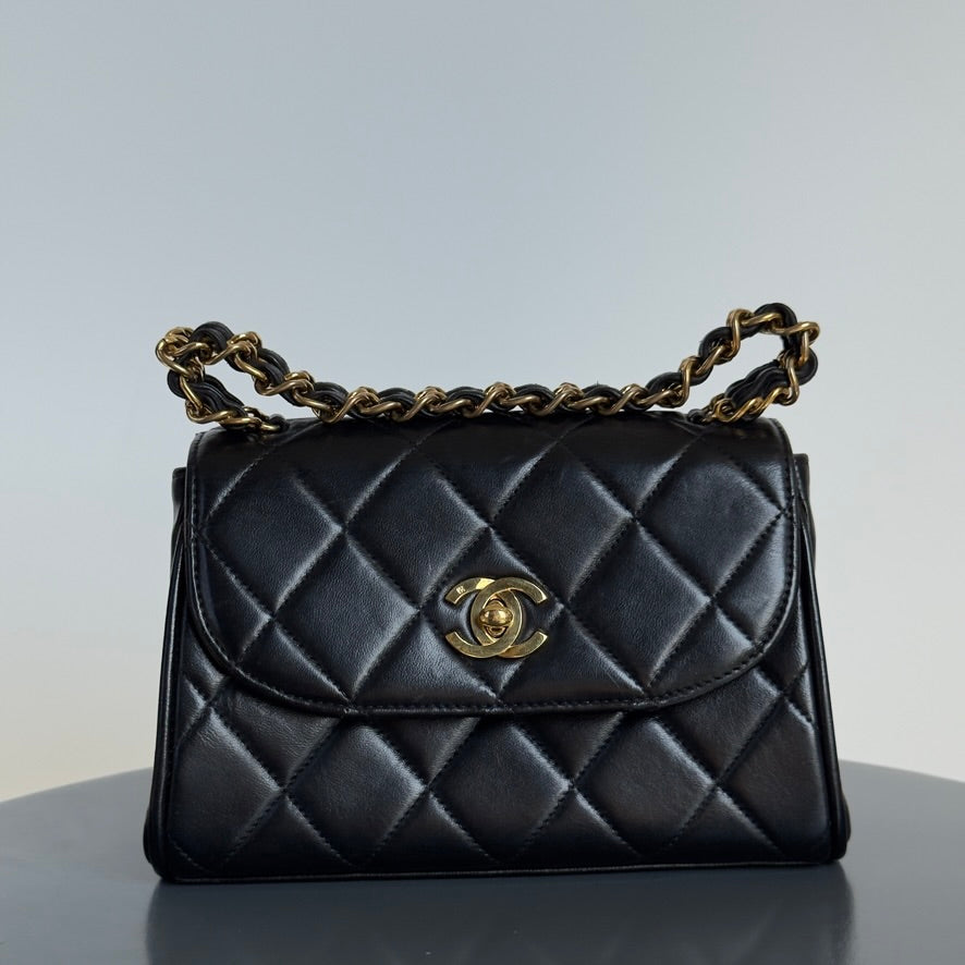 Rare Vintage Chanel Single Flap Gold Plated Metal Chain Handle - Queen May