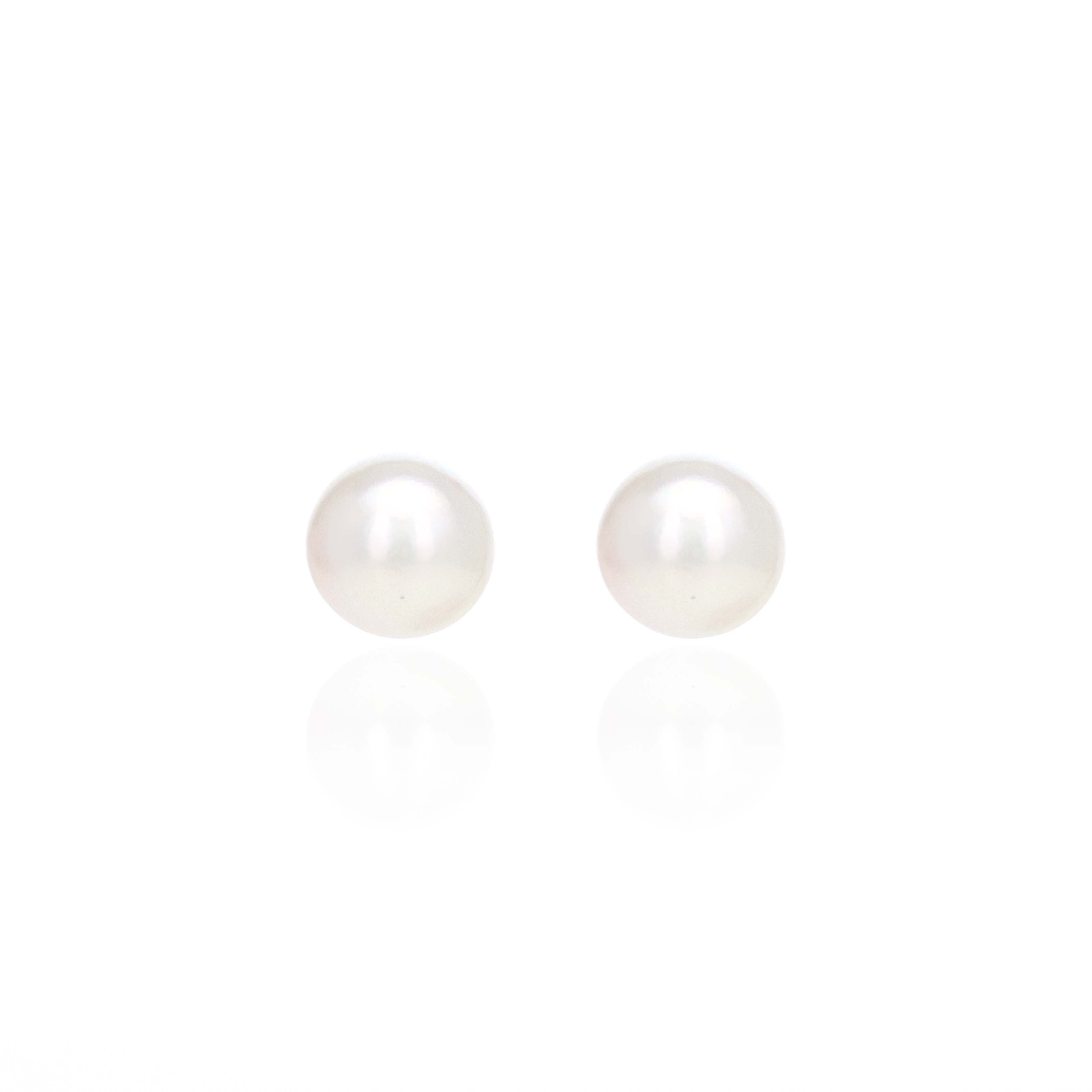 14K Yellow Gold 6mm Cultured Pearl Stud Earrings - Queen May