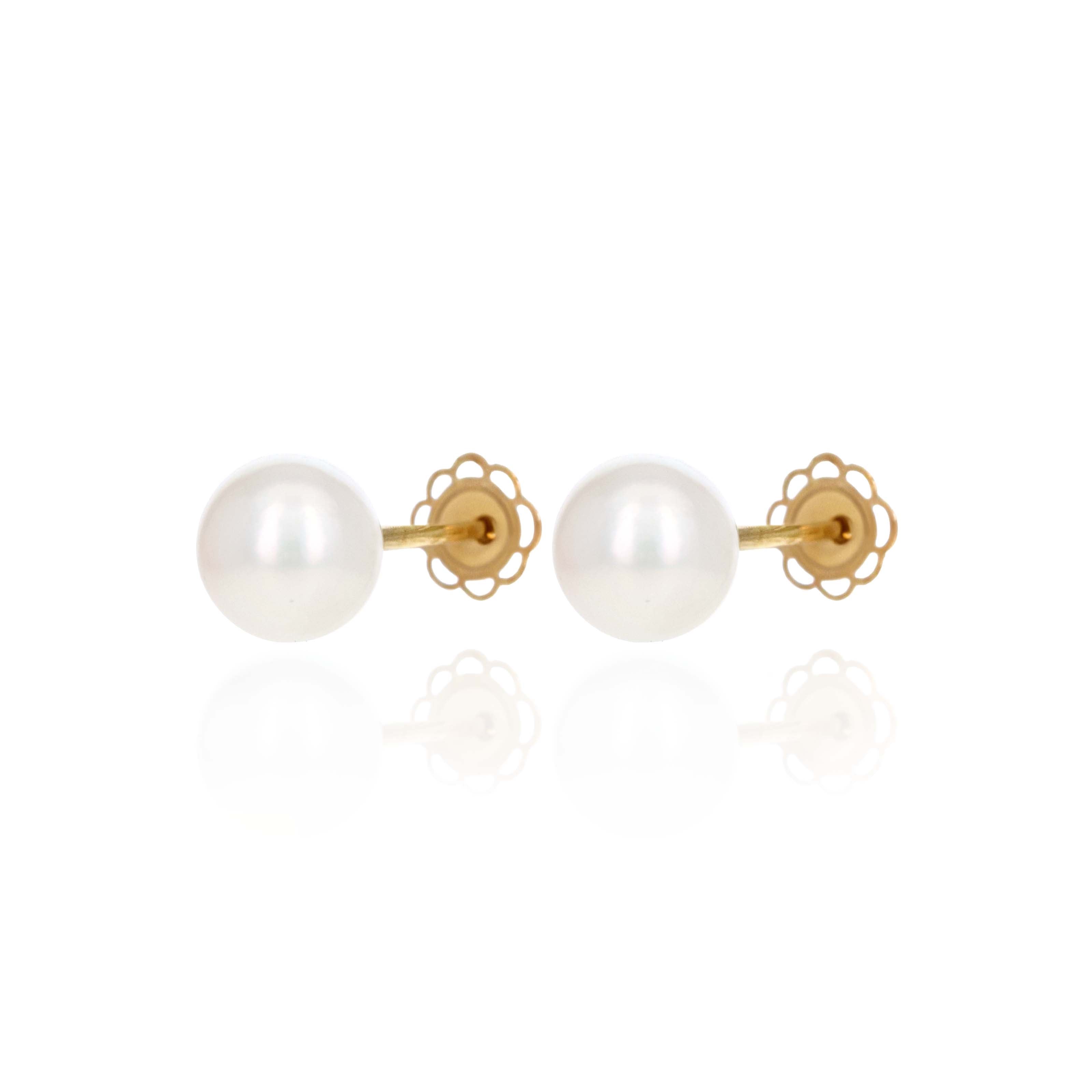 14K Yellow Gold 6mm Cultured Pearl Stud Earrings - Queen May